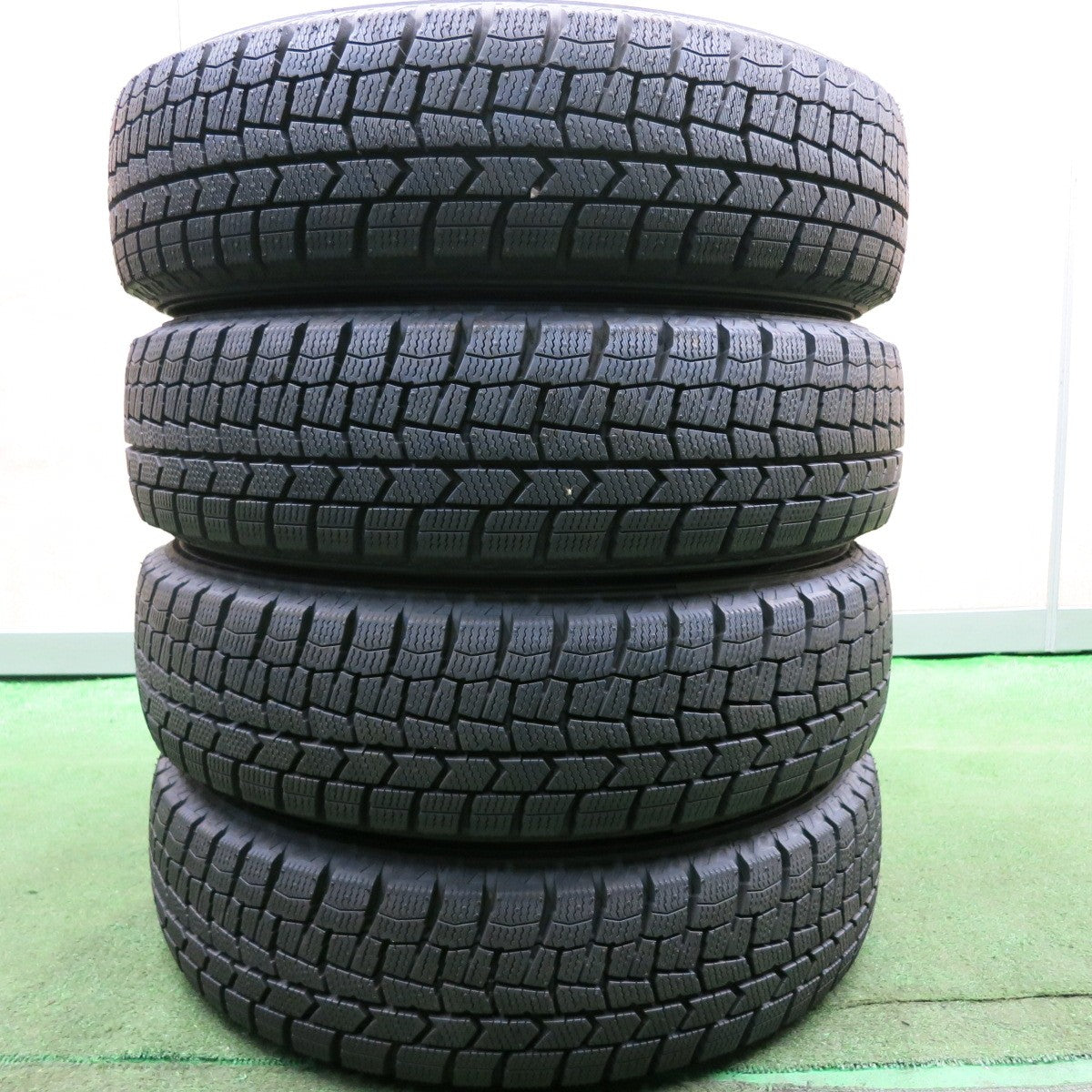 *送料無料* タイヤほぼ未使用！21年★スタッドレス 155/65R14 ダンロップ ウインターマックス WM02 スチール 14インチ PCD100 114.3/4H マルチ★4051007HAス