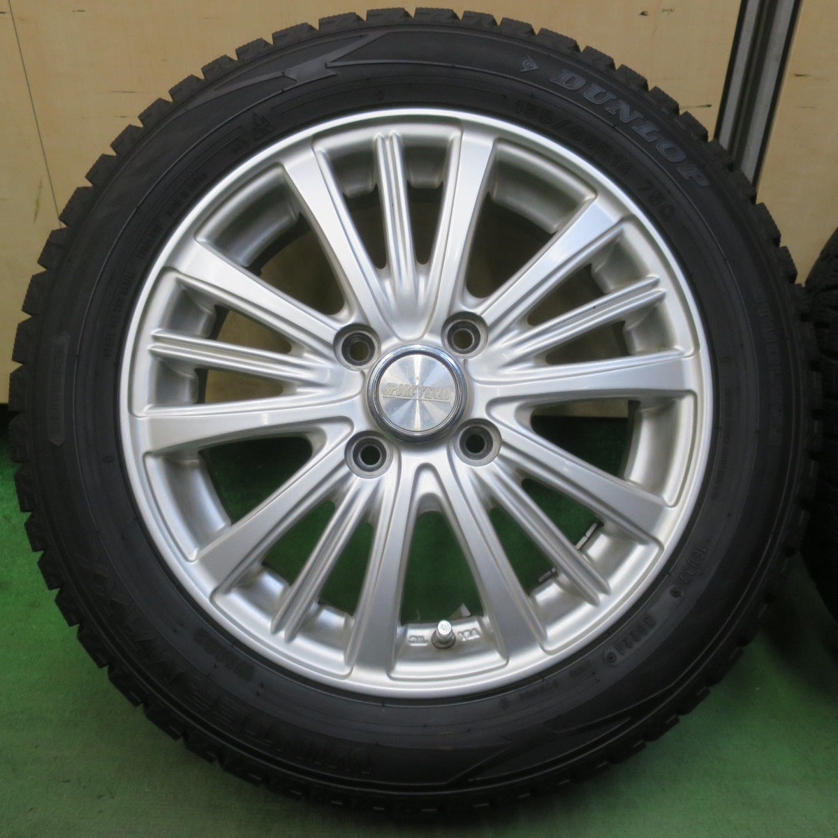 バリ溝！24年！ほぼ10分◎スタッドレス 155/65R14 ダンロップ ウインターマックス WM02 SPORT VENAD 社外 アルミ 14インチ PCD100/4H◎6062704イス