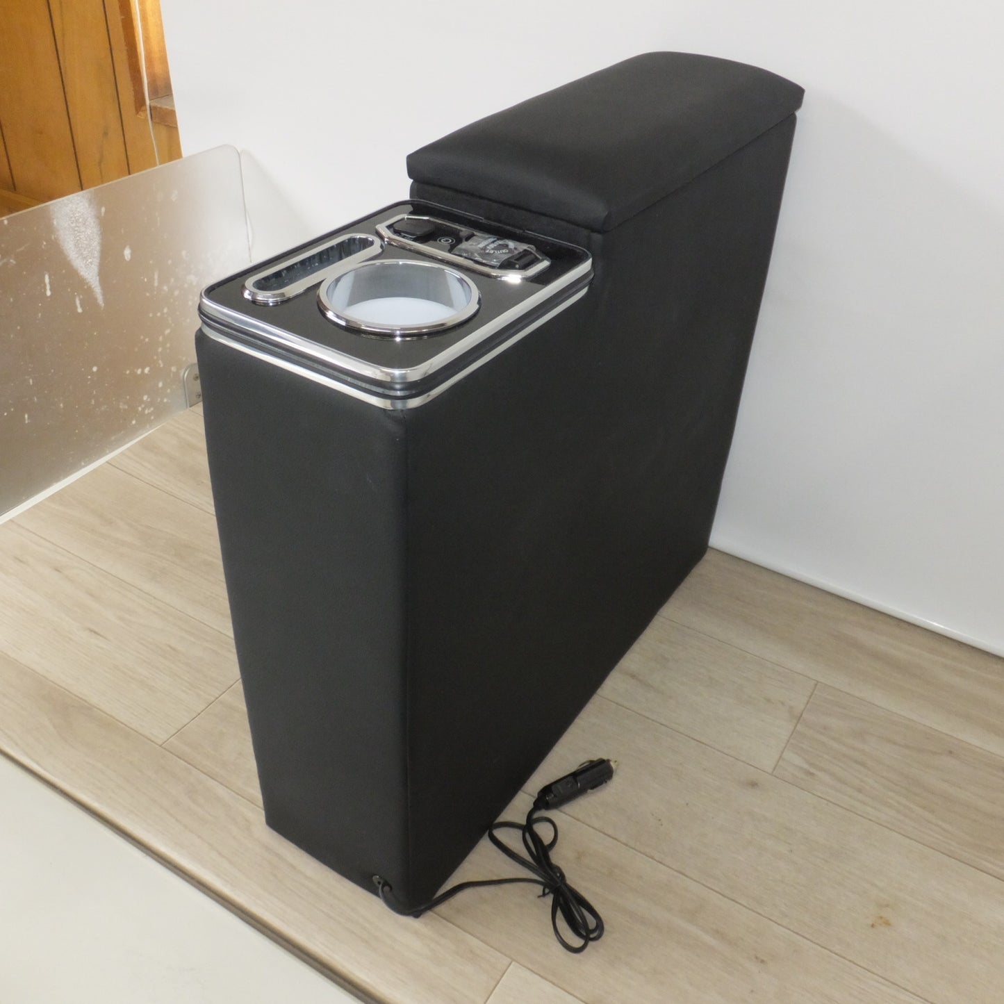 [送料無料] ★センターコンソール 社外品　トヨタ TOYOTA ルーミーなど　メーカー 形式 不明★