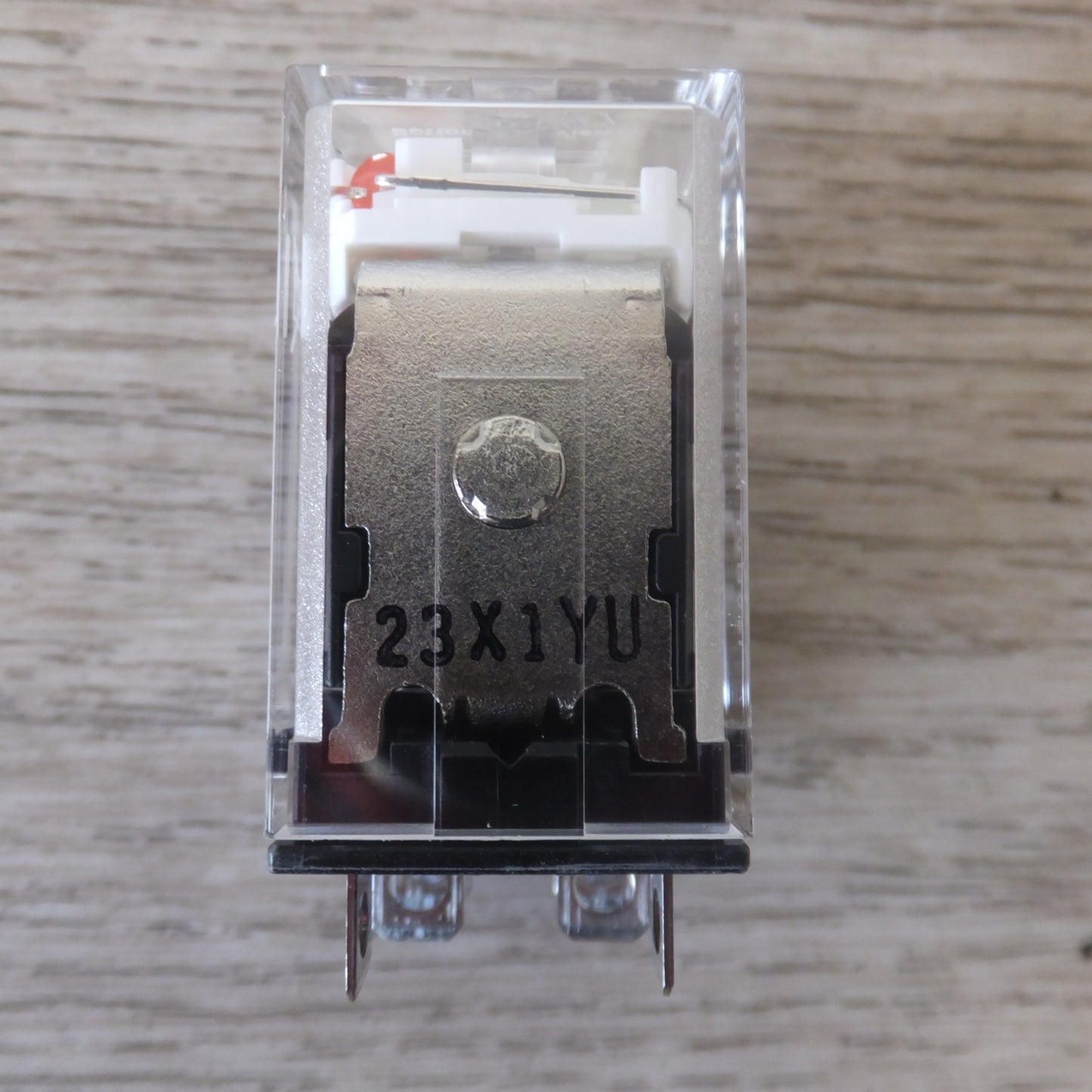 ●複数在庫有●[送料無料] 未使用★オムロン OMRON バイパワーリレー LY2N 200/220VAC 10個入 1箱★