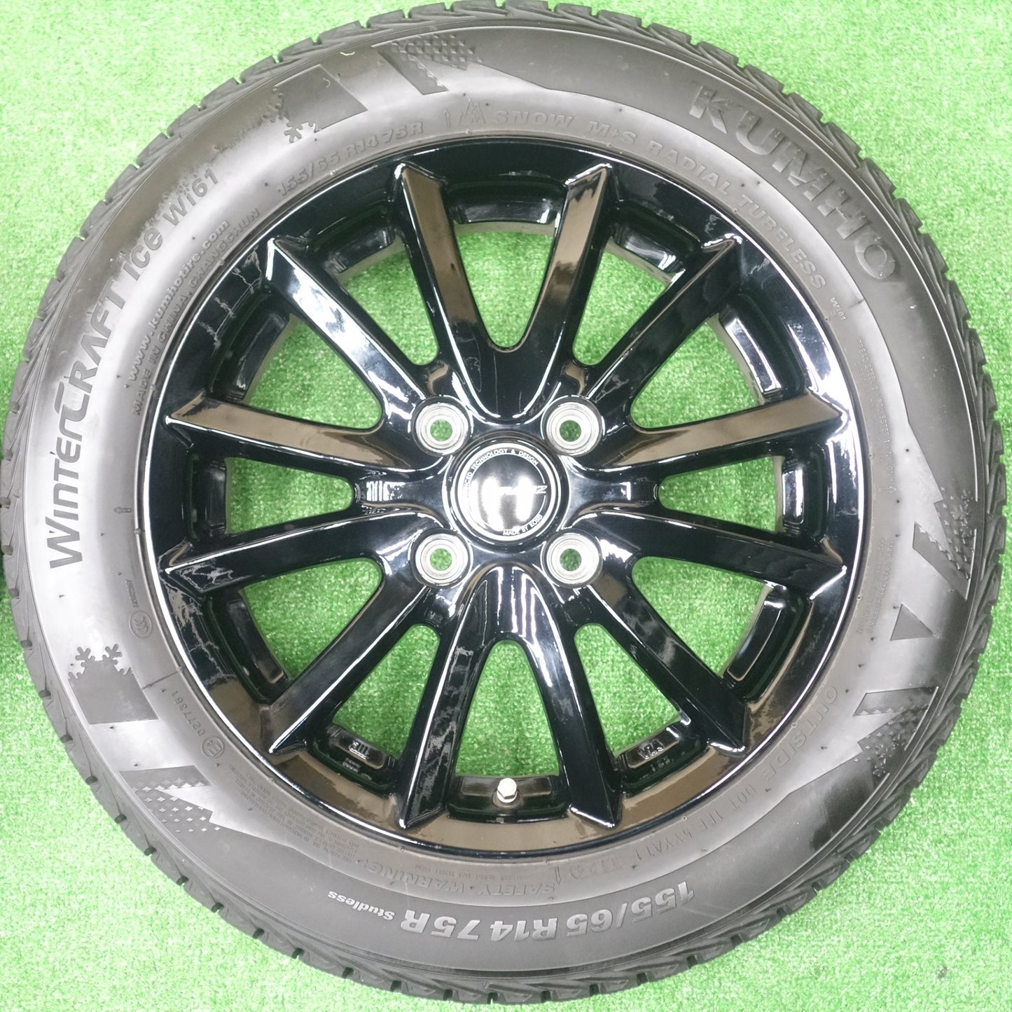 バリ溝！24年！キレイ！ほぼ10分★スタッドレス 155/65R14 クムホ WINTERCRAFT ice Wi61 QRASIZ VS6 クレイシズ 14インチ PCD100/4H★5122802KTス