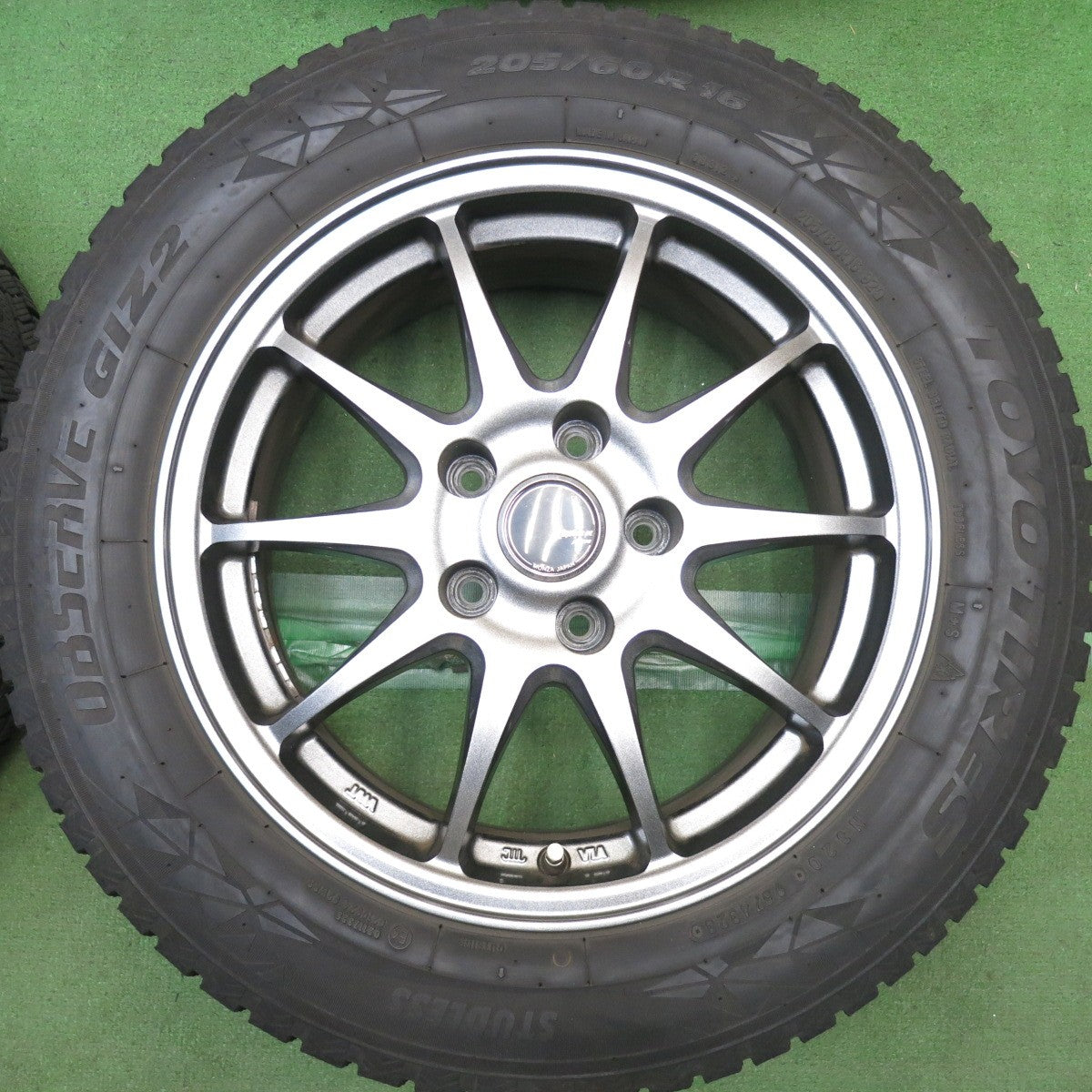バリ溝！23年！キレイ！9.5分◎スタッドレス 205/60R16 トーヨー オブザーブ GIZ2 ZACK JP-202 MONZA ザック モンツァ 16インチ PCD114.3/5H◎6092710HAス