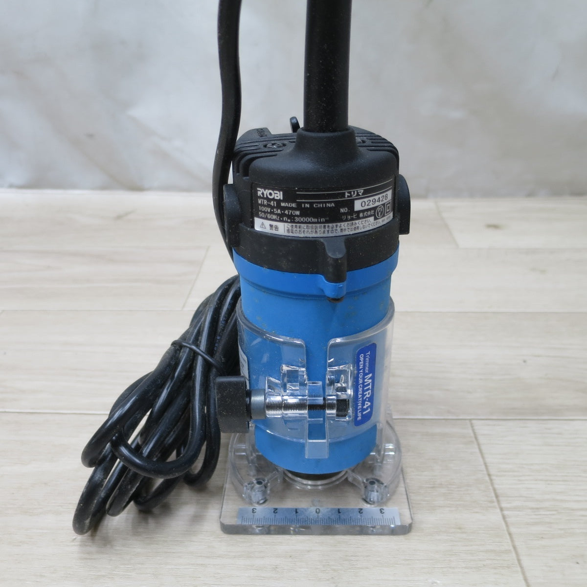[送料無料] キレイ◆RYOBI トリマ MTR-41 電動 工具 50/60Hz DIY 加工 溝切 ルーター リョービ◆
