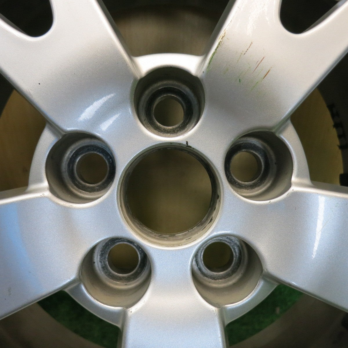 4本価格★トヨタ 30系 プリウス 純正 185/65R15 スタッドレス ピレリ アイスアシンメトリコ 15インチ PCD100/5H★6061103HAス