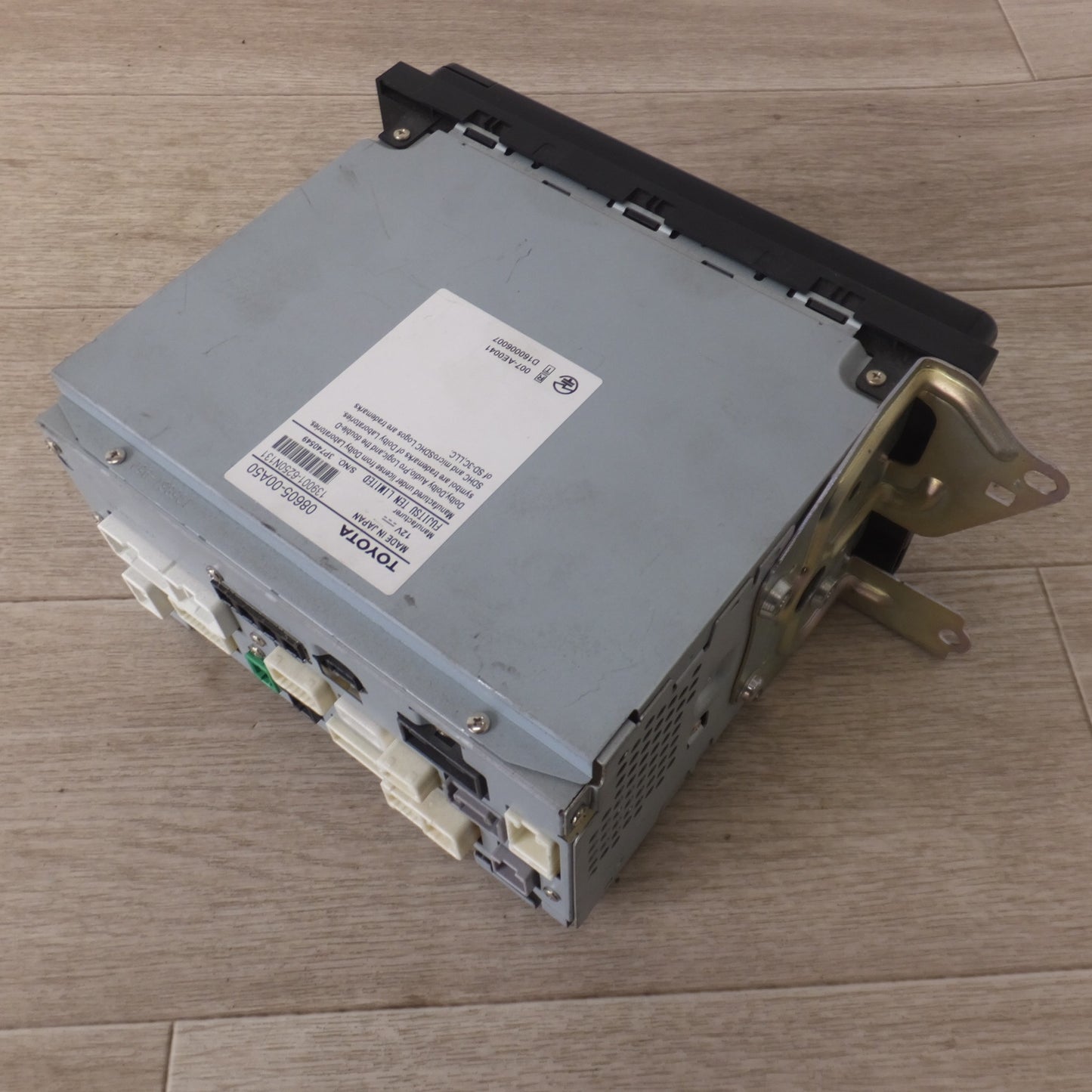 [送料無料] ★富士通テン製 トヨタ 純正 SDナビゲーション NSZT-W66T 08605-00A50(32)★