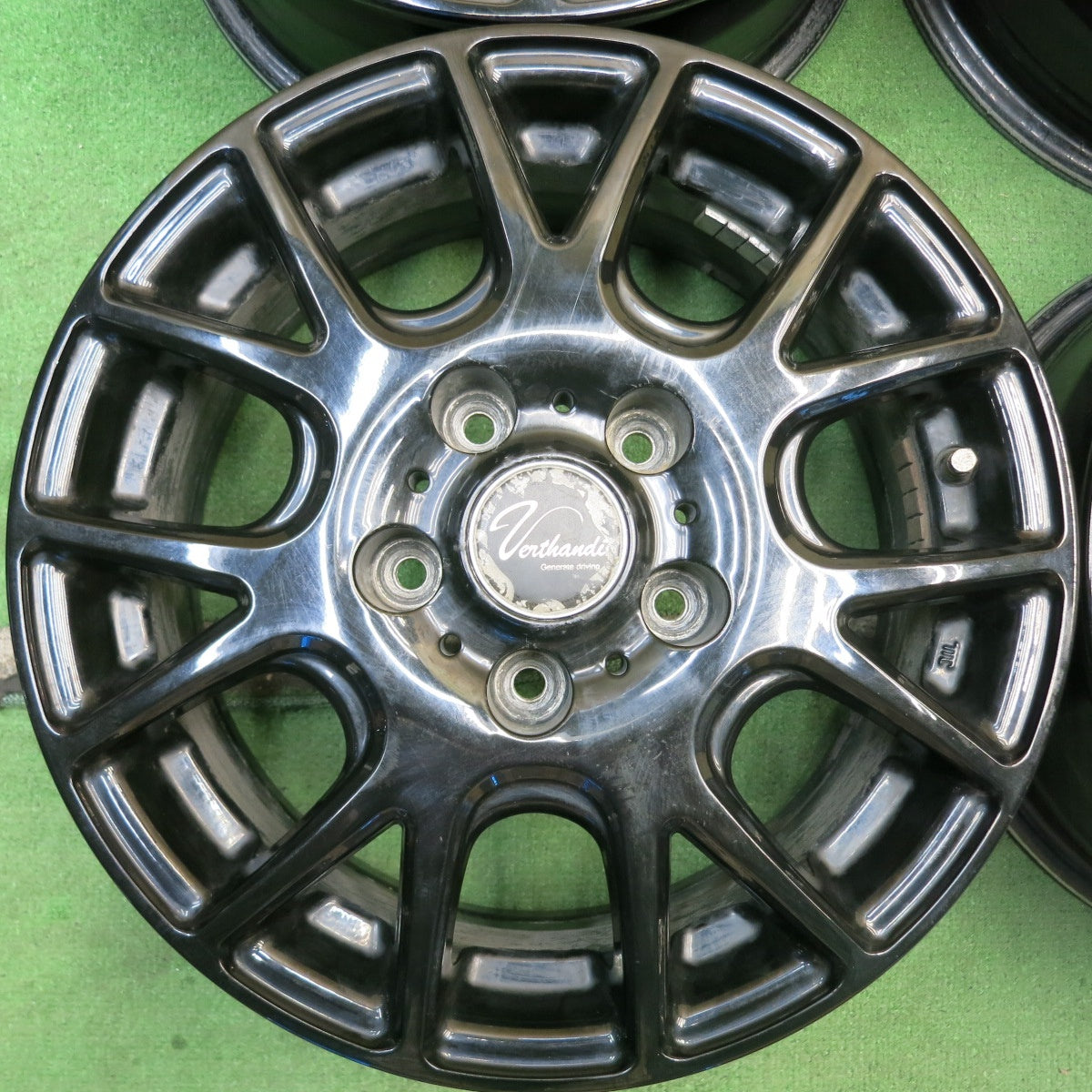 4本価格◎Verthandi ヴェルザンディ 15インチ ホイール 15×6J PCD114.3/5H◎6082305HAホ