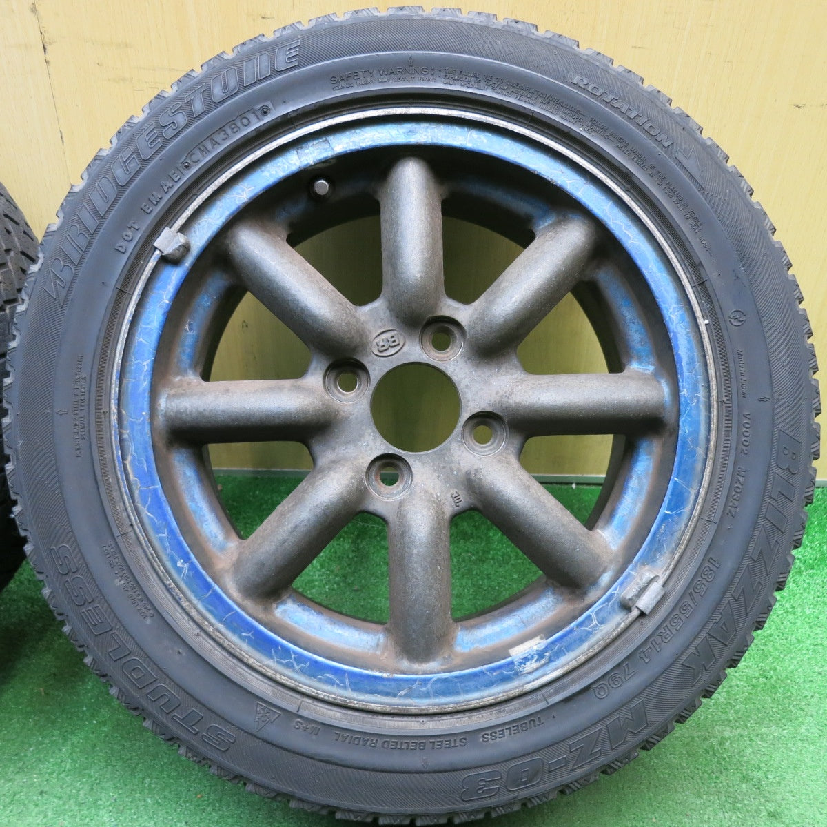 4本価格★BR BLACK RACING 185/55R14 スタッドレス ブリヂストン ブリザック MZ-03 ブラック レーシング 14インチ PCD100/4H★6021506HAス
