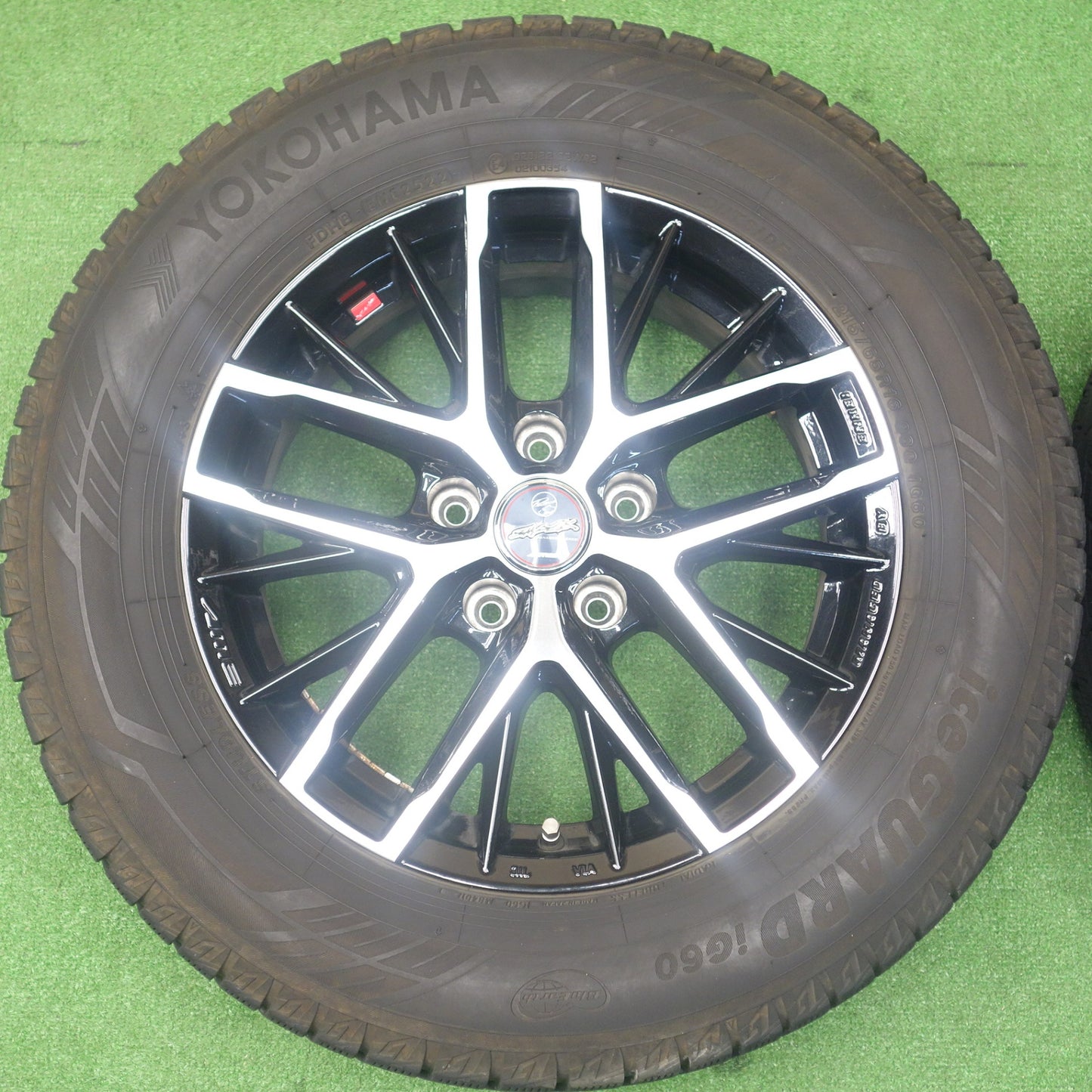 バリ溝！22年！キレイ！9.5分★スタッドレス 215/65R16 ヨコハマ アイスガード iG60 SMACK ENKEI AME スマック エンケイ 16インチ PCD114.3/5H★6021105KTス