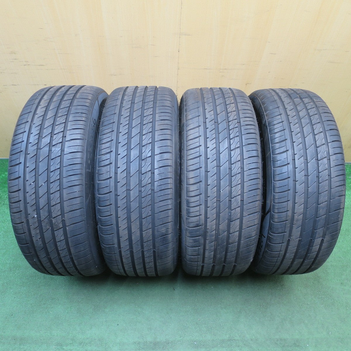 バリ溝！23年！9.5分★アウディ 等 245/40R20 グリンランダー L-ZEAL56 社外 アルミ 20インチ PCD112/5H★6052205NJノ