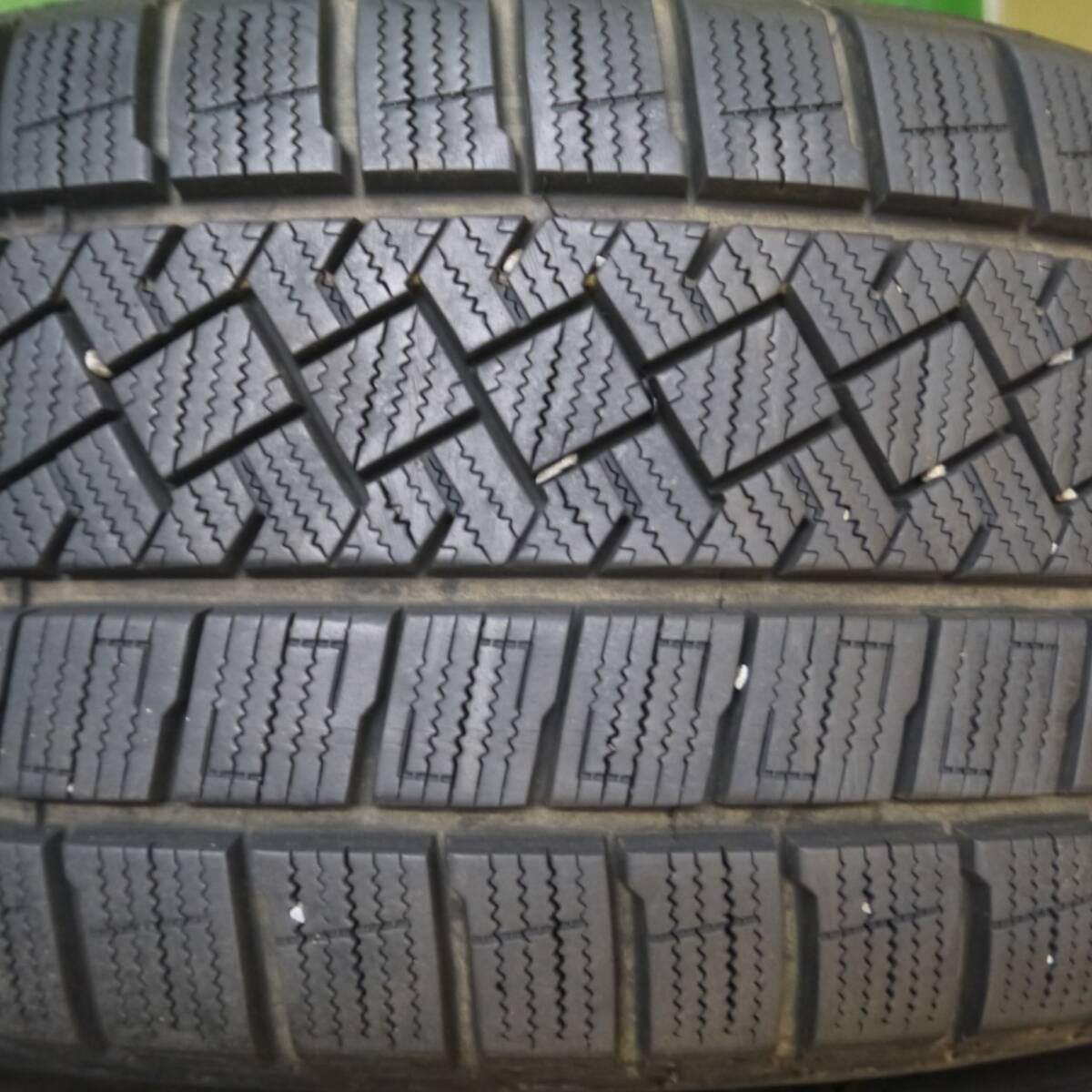 バリ溝！22年！9分★ボルボ 等 MAK STOCKHOLM 225/50R17 スタッドレス ピレリ アイスゼロ アシンメトリコ ストックホルム 17インチ PCD108/5H★5012906Hス
