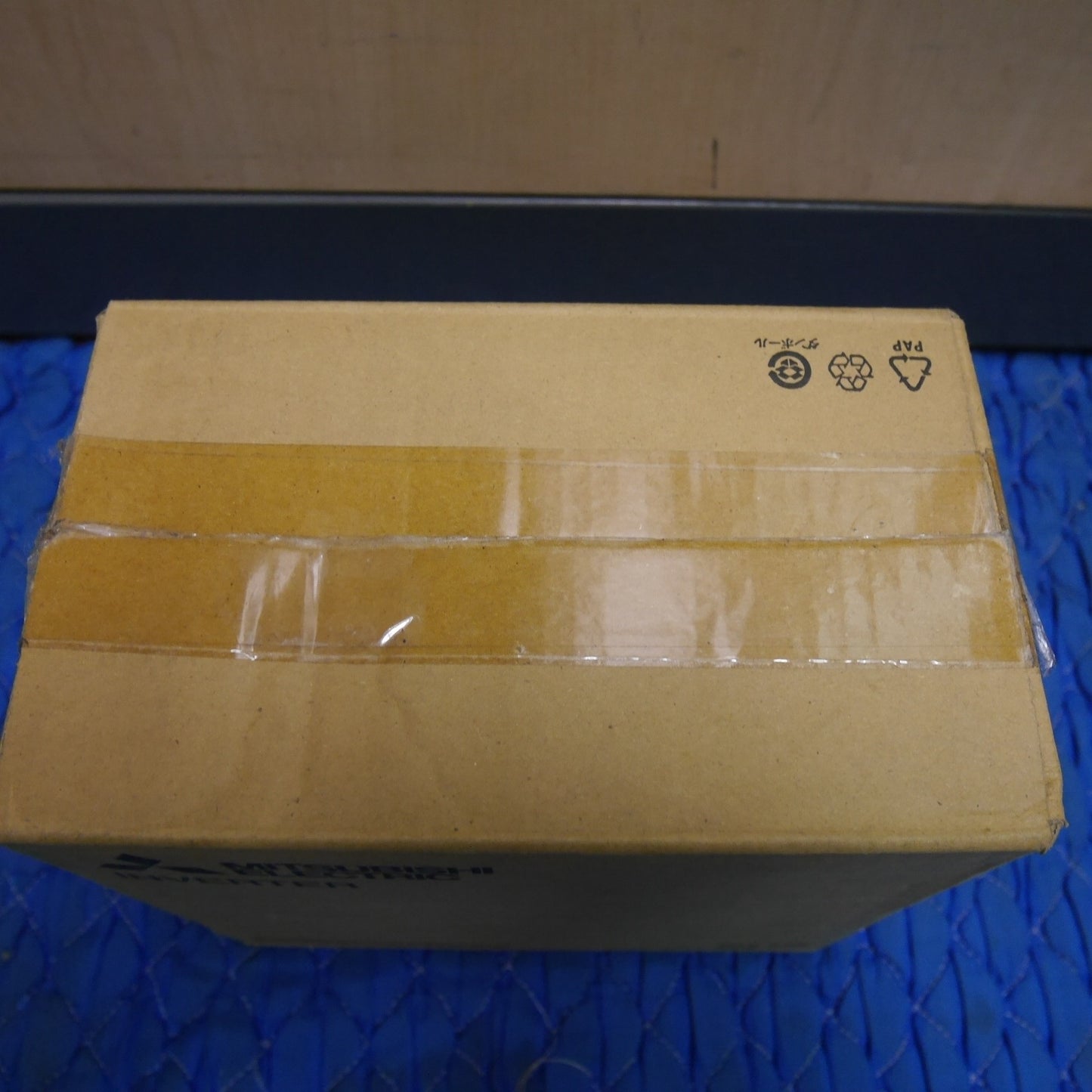 [送料無料] 未使用☆三菱 インバーター FR-E820-1.5K-1 MITSUBISHI 200V☆