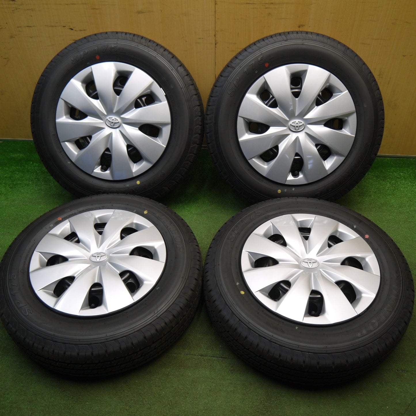 新車外し！25年★トヨタ プロボックス 純正 スチール 155/80R14 88/86S ダンロップ SP175L 14インチ PCD100/4H★6032513Hノ