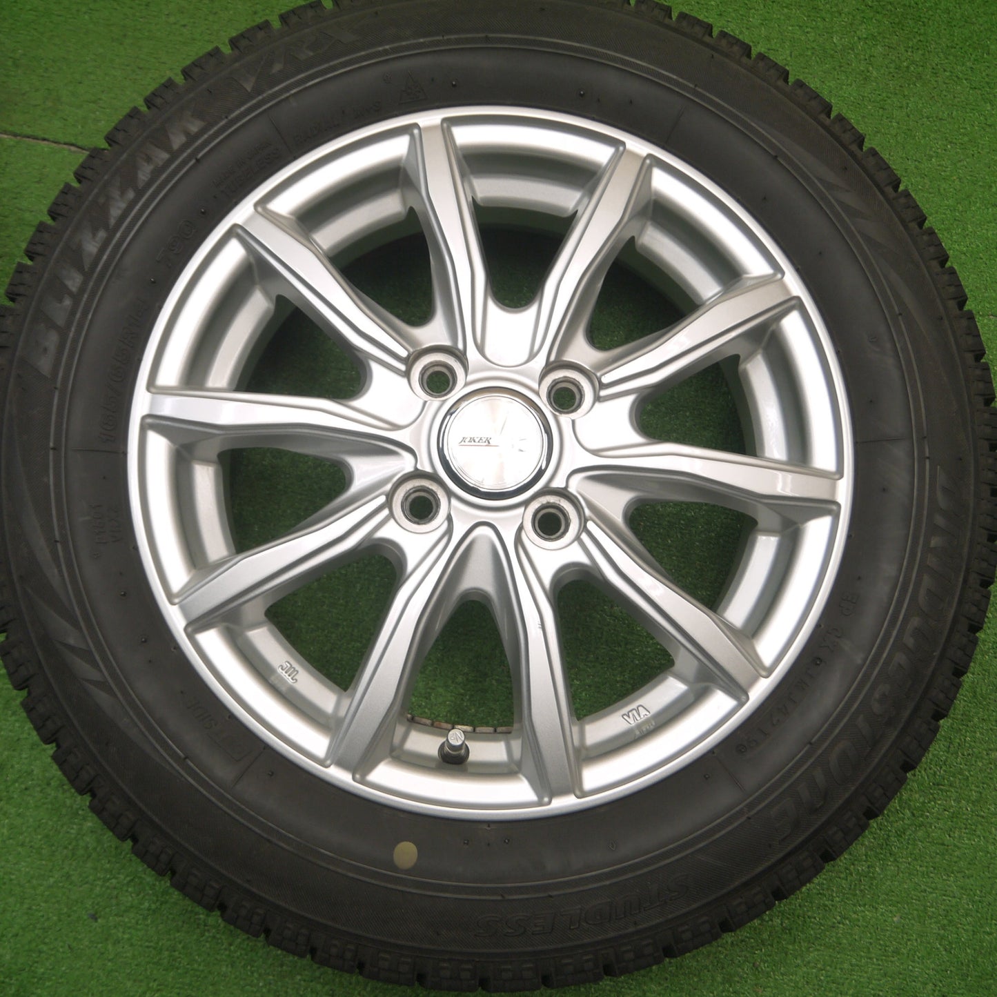 [送料無料] キレイ★スタッドレス 165/65R14 ブリヂストン ブリザック VRX JOKER ジョーカー アトレー ハスラー 等 軽自動車 PCD100/4H★4110502Hス