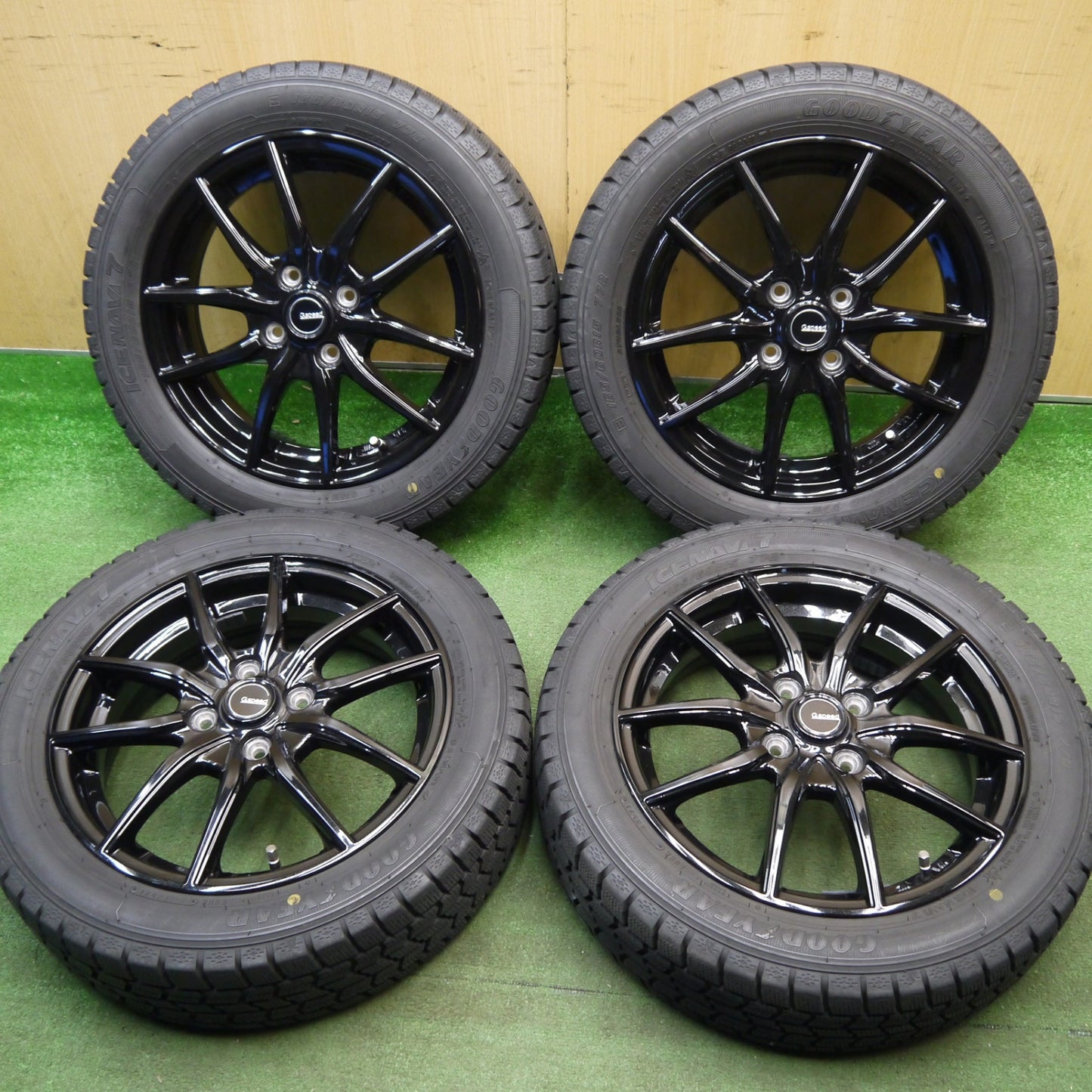 バリ溝！キレイ！8.5分★スタッドレス 165/60R15 グッドイヤー アイスナビ7 G.speed Gスピード 15インチ ハスラー ソリオ 等 PCD100/4H★6032512Hス