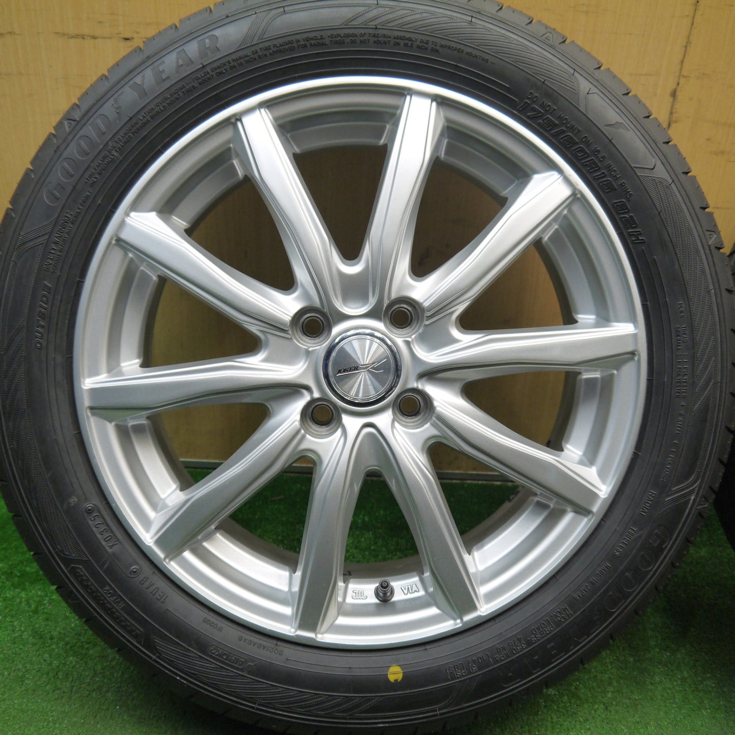 未使用！25年！キレイ★175/60R16 グッドイヤー EfficientGrip RVF02 JOKER ジョーカー エフィシエントグリップ 16インチ PCD100/4H★6012811Hノ