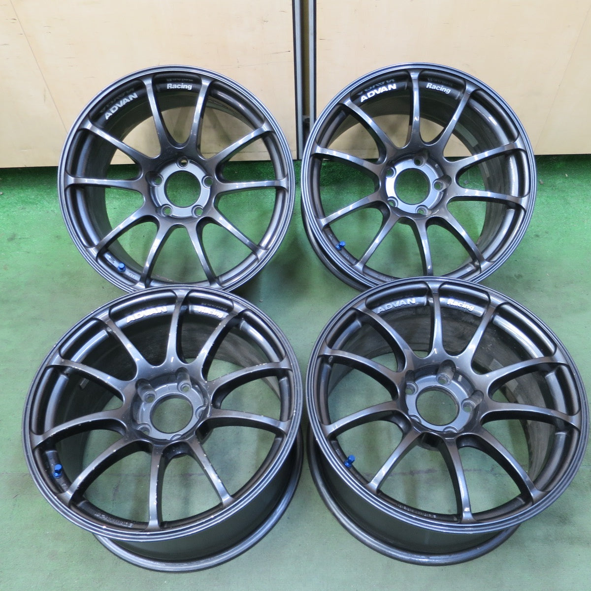 4本価格★ADVAN RACING RZ 17インチ ホイール 17×9J アドバン レーシング PCD114.3/5H★6072103NGホ