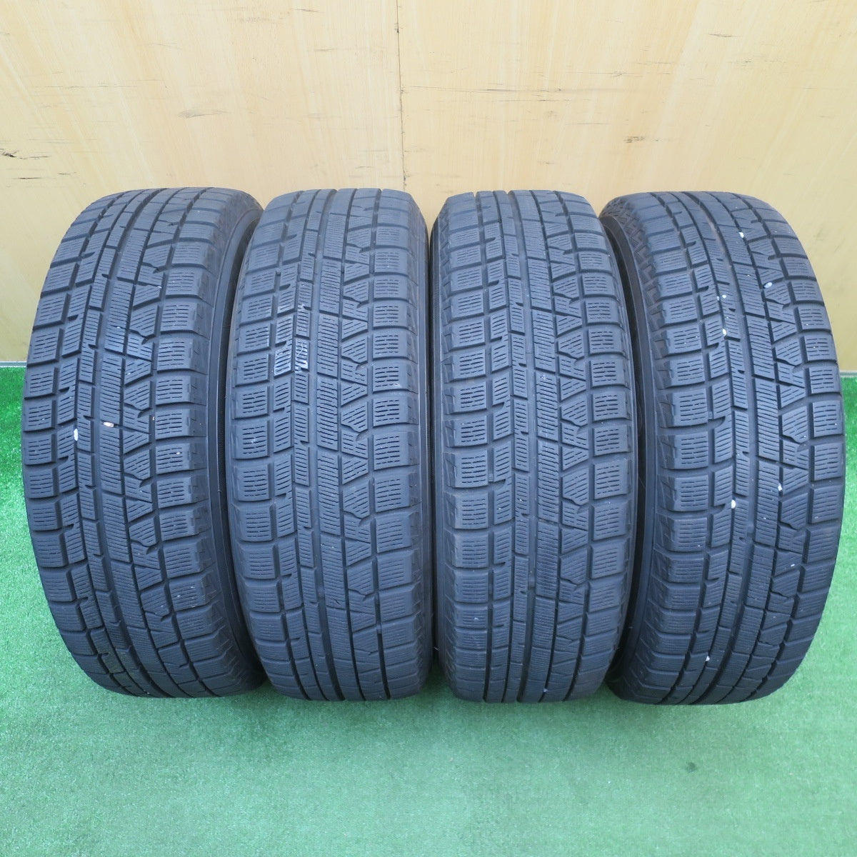 バリ溝！キレイ！9分★プリウス 等 195/65R15 スタッドレス ヨコハマ アイスガード iG50 プラス JOKER ジョーカー 15インチ PCD100/5H★5112504NJス