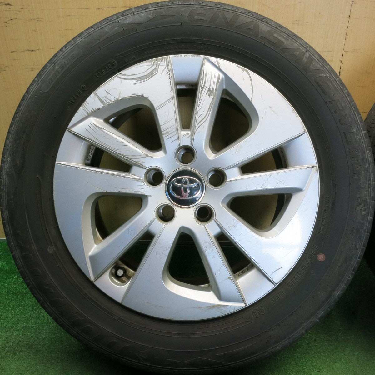バリ溝！9分★トヨタ 50系 プリウス 純正 195/65R15 ダンロップ エナセーブ RV505 15インチ PCD100/5H★6060405HAノ