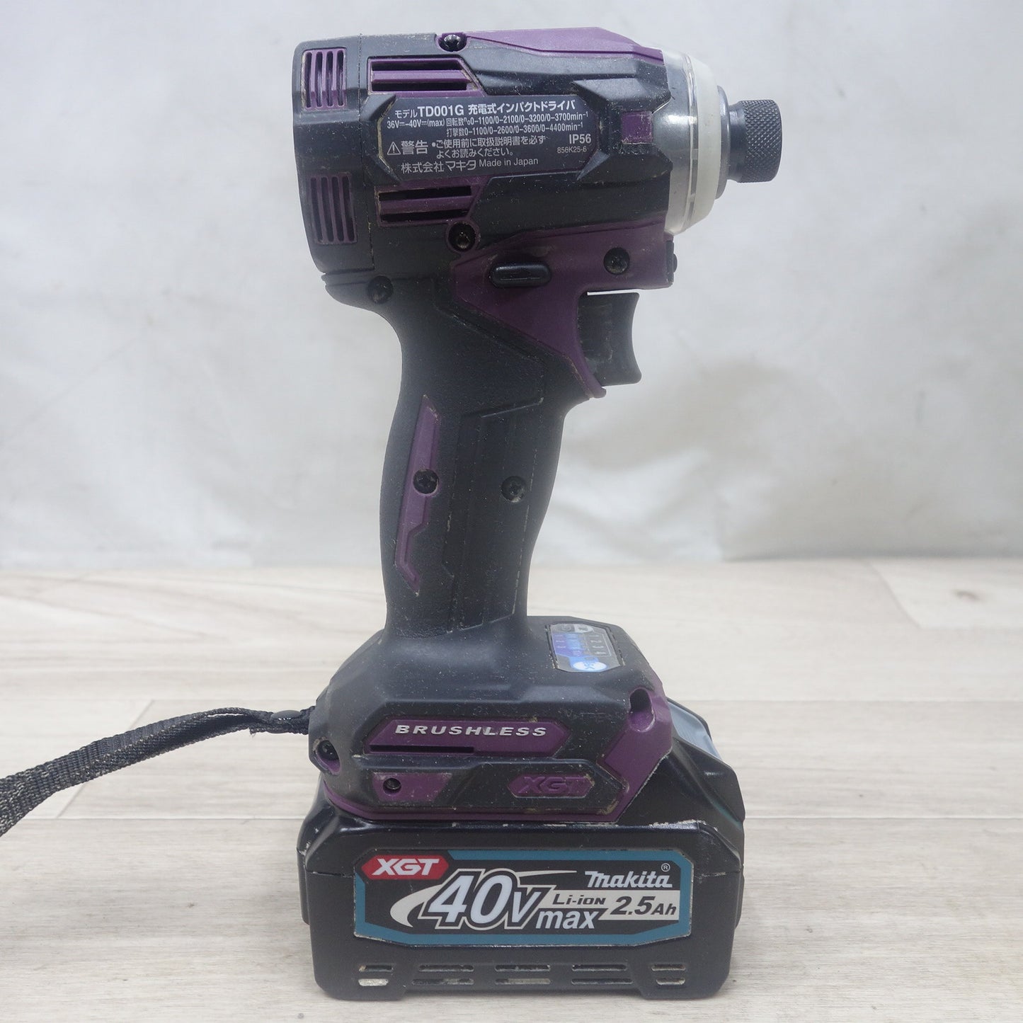 [送料無料] 付属品付き◆マキタ 充電式 インパクト ドライバ 40V TD001G バッテリー BL4025 充電器 DC40RA バッテリー ケース付 電動 工具 makita◆
