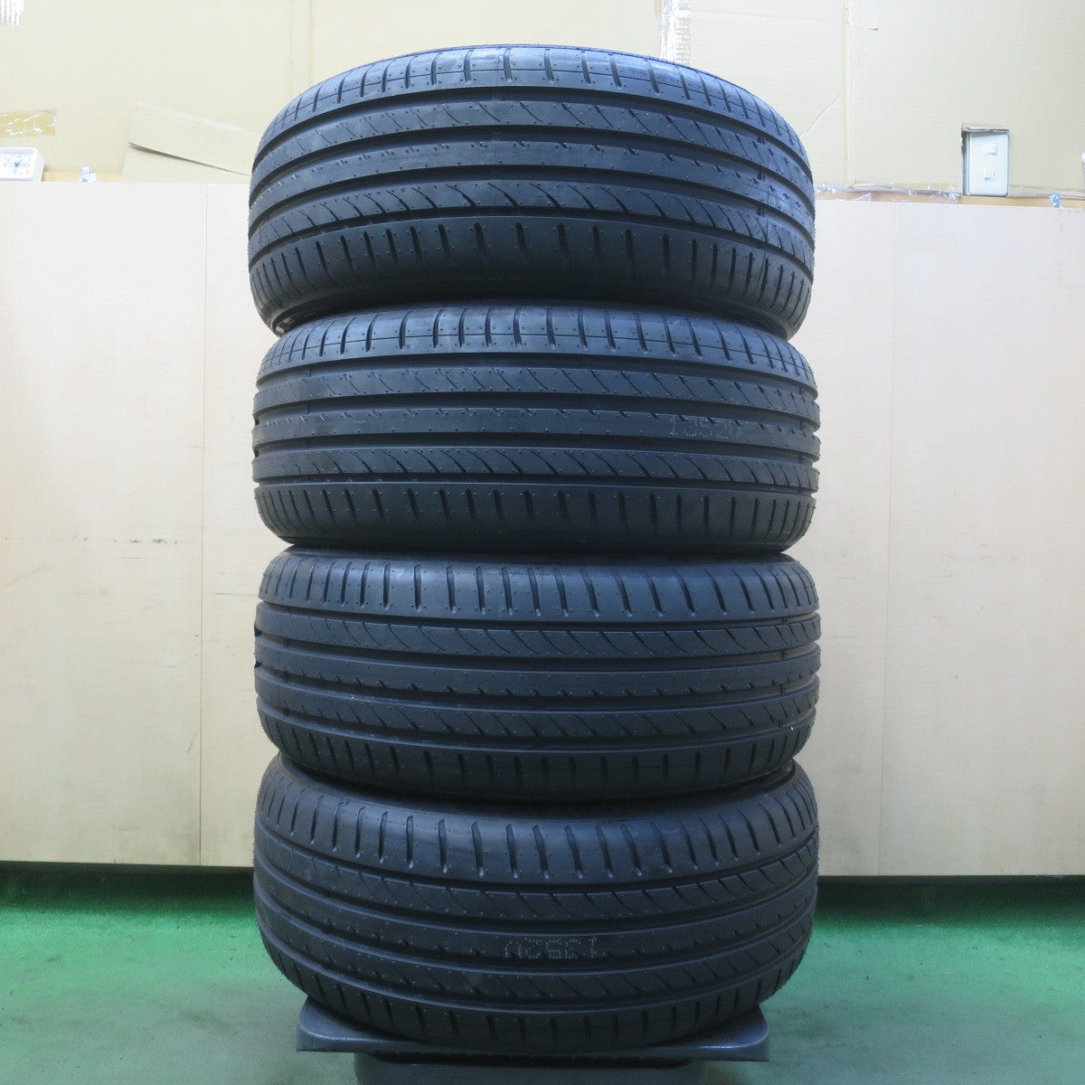 未使用！25年◎225/45R18 ADRENO CST AD-R9 アドレノ タイヤ 18インチ レヴォーグ オデッセイ ヴェゼル カムリ プリウスα クラウン 等◎6092516イノタ
