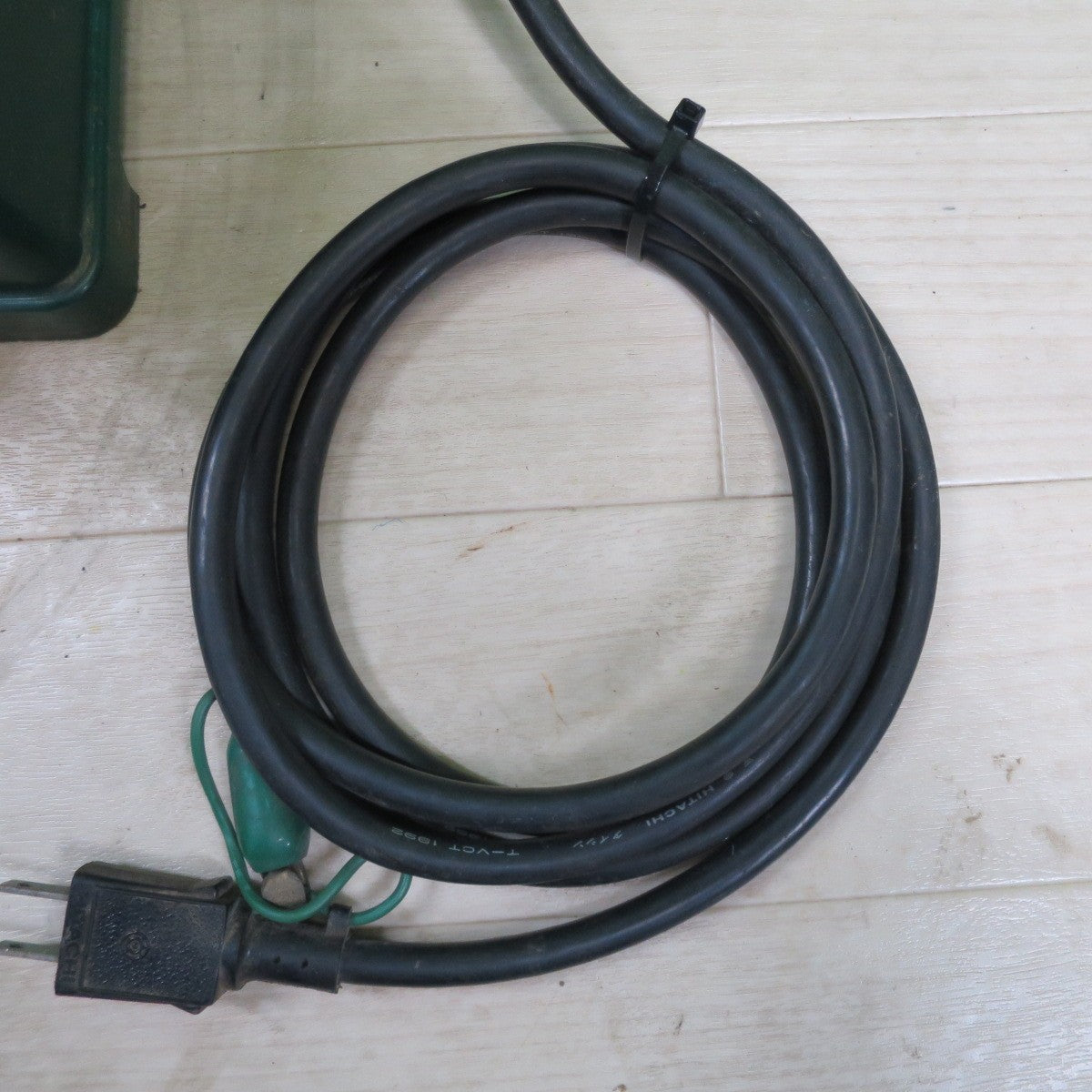 ☆日立 205mm 刃物 研磨機 GK21S2 電動 工具 研摩機 刃研ぎ 水研ぎ 100V HITACHI☆