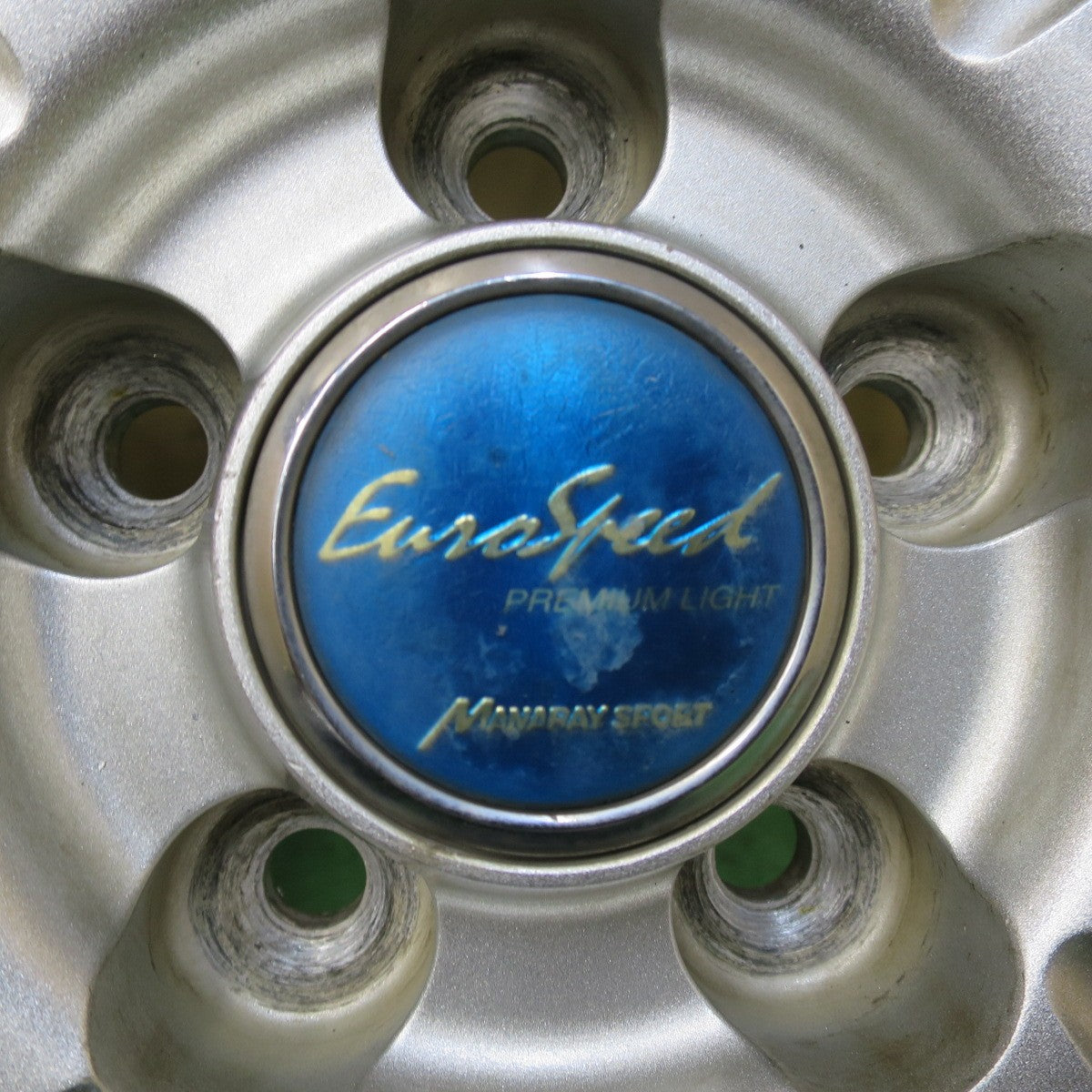 バリ溝！24年！キレイ！ほぼ10分★プリウス 等 195/65R15 スタッドレス ブリヂストン ブリザック VRX2 EuroSpeed MANARAY SPORT ユーロスピード 15インチ PCD100/5H★5111807イス