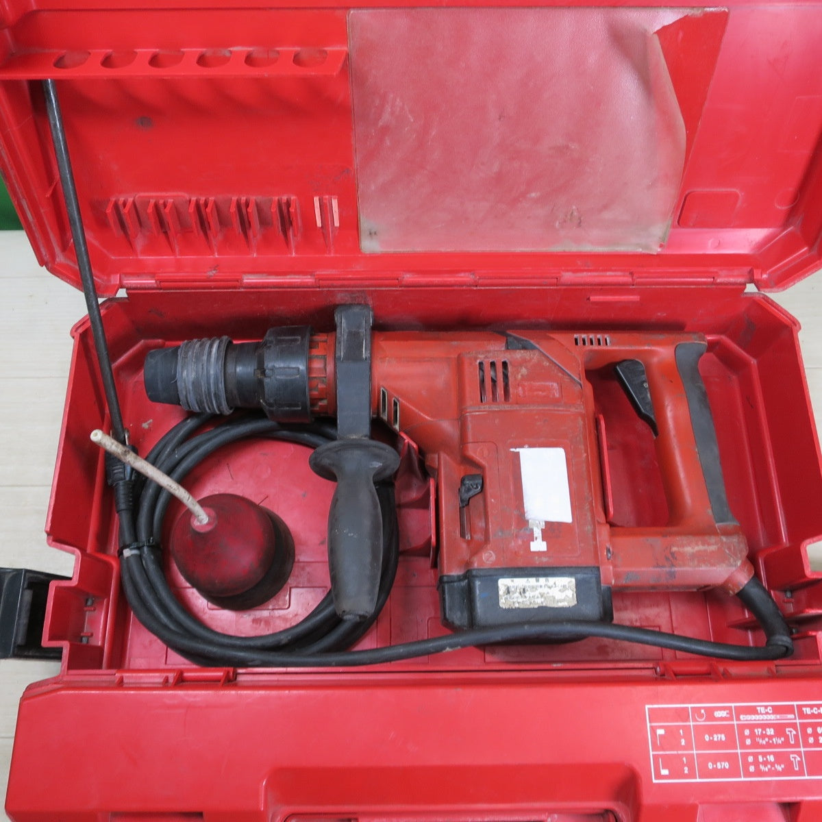 ☆HILTI ヒルティ 32mm ロータリー ハンマドリル TE24 電動 工具 ハンマードリル 斫り ハツリ はつり 削岩 機 穴あけ コード式 100V☆