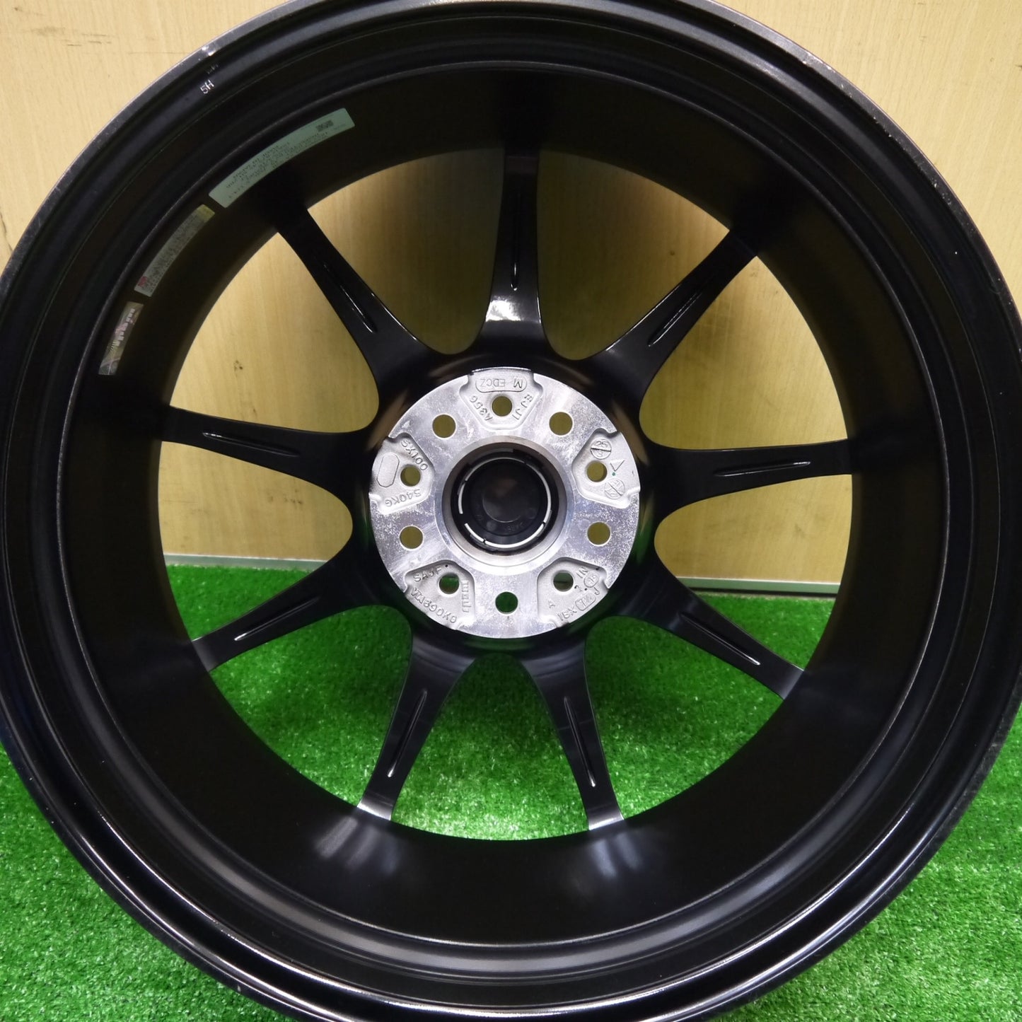 未使用！付属品付き★Weds Sport SA-99R 18インチ ホイール 18×7.5J ウェッズスポーツ PCD114.3/5H★5101401Hホ