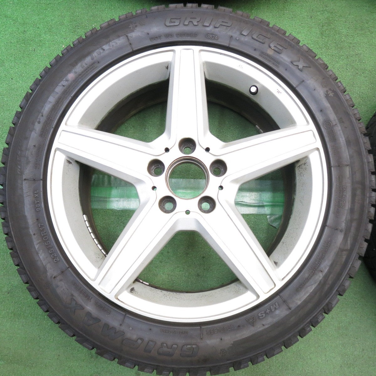 バリ溝！24年！9分◎ベンツ 等 EuroForsch 225/50R17 スタッドレス グリップマックス GRIP ICE X ユーロフォルシュ 17インチ PCD112/5H◎6092602HAス