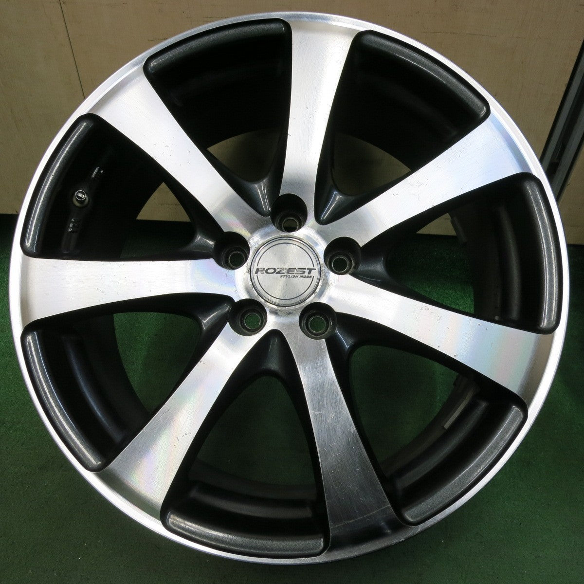 4本価格☆プリウス 等 ROZEST ローゼスト 17インチ ホイール 17×7J 
