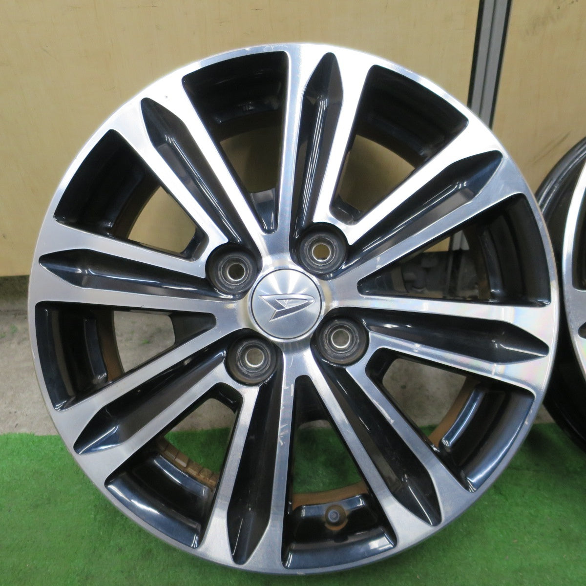 4本価格★ダイハツ タント カスタム 純正 ホイール 15インチ 15×4.5J PCD100/4H★6042005NGホ