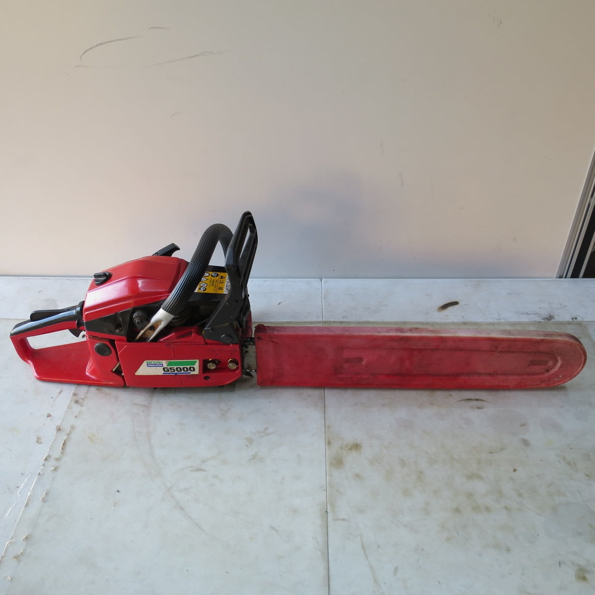 [送料無料] ◆ゼノア エンジン チェンソー G5000 切断機 電動 工具 チェーンソー ZENOAH ジャンク品◆