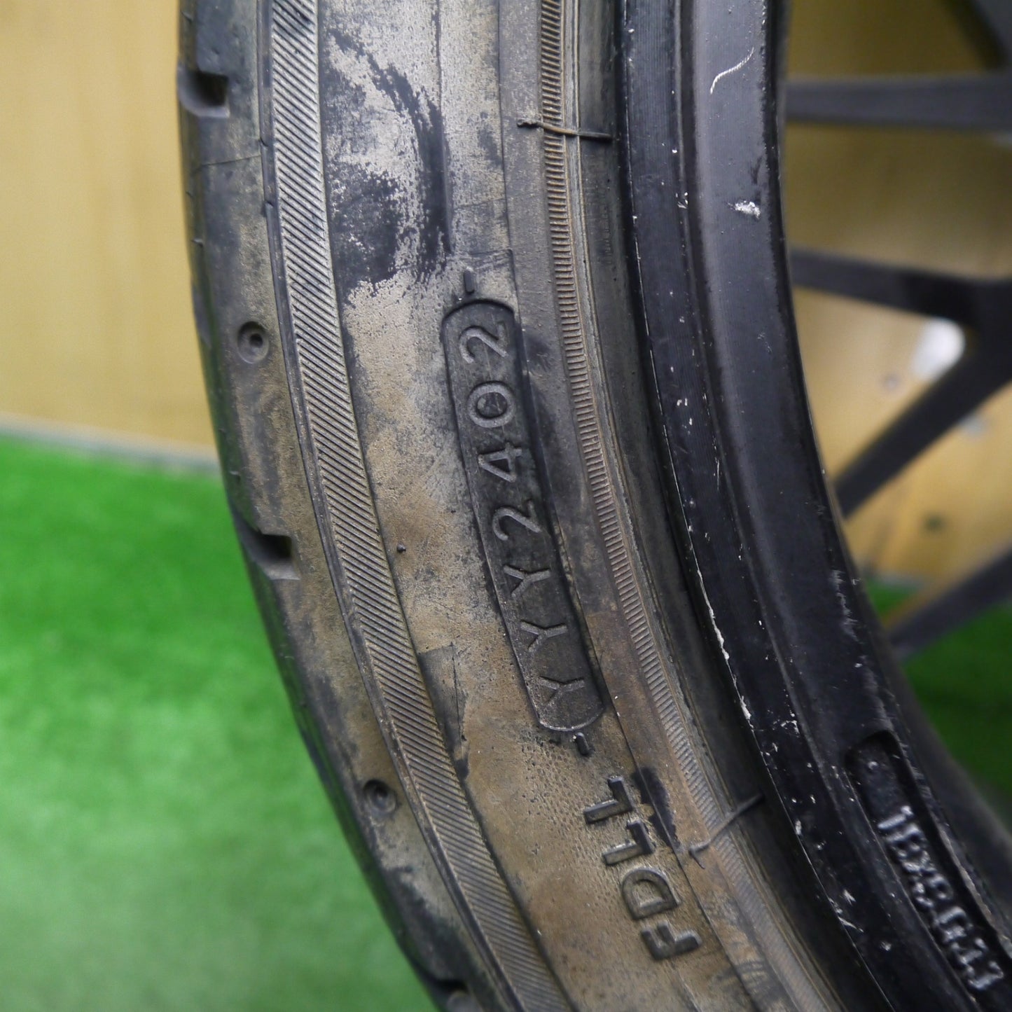 バリ溝！キレイ！9.5分！1本★235/40R18 Stern シュテルン ヨコハマ DNA GP GRAND PRIX 18インチ PCD114.3/5H★5052705Hノ