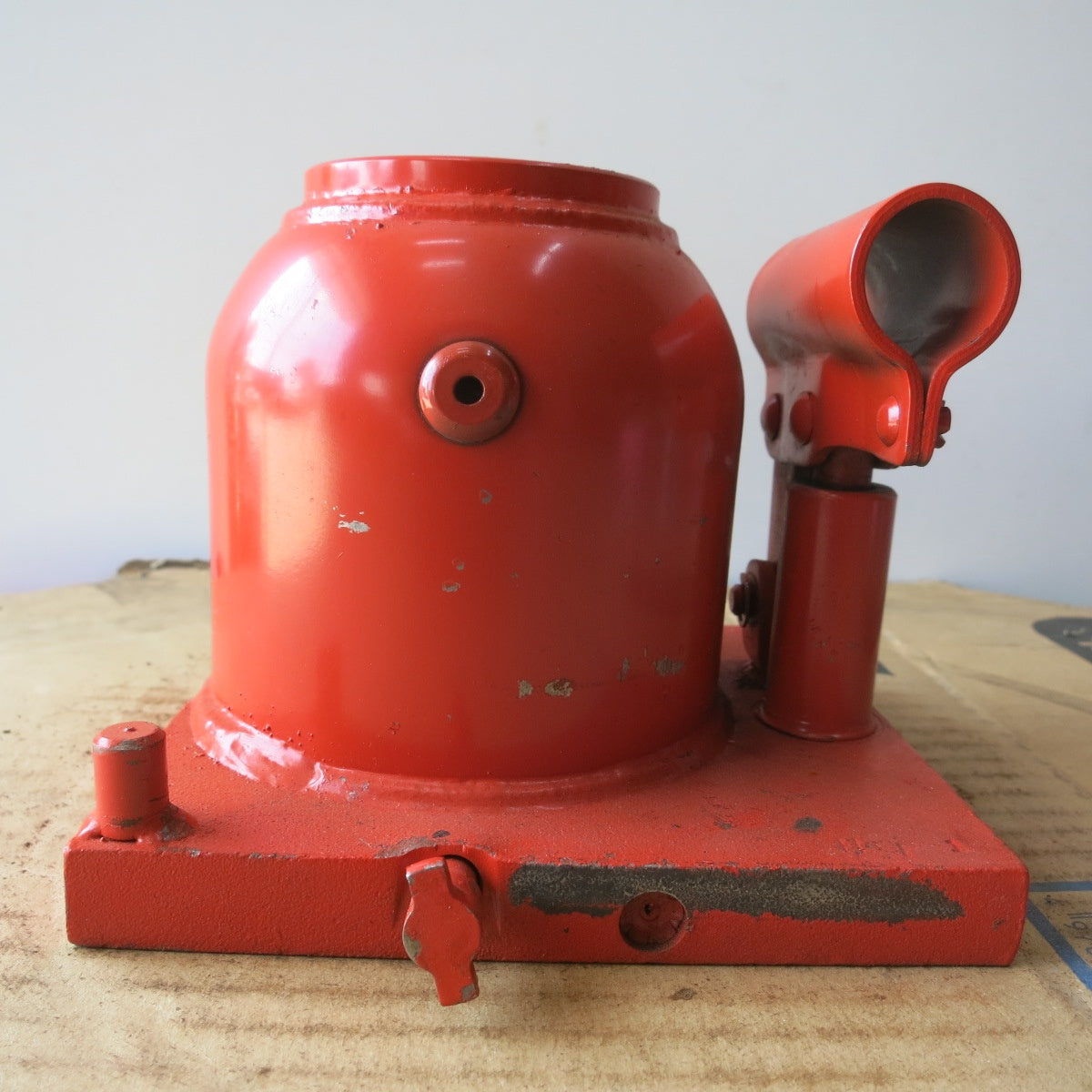 [送料無料] ◆マサダ 油圧 ジャッキ HPD-10F-2 工具 10TON 10ton 10トン 10000kg 油圧式 オイル だるま ダルマ 車載 自動車 点検 整備◆