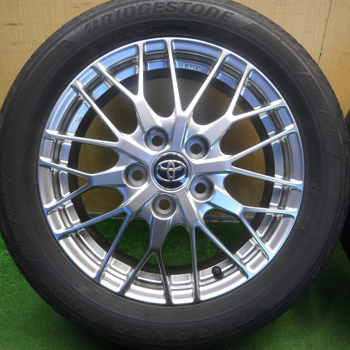4本価格◎トヨタ 80系 ノア ヴォクシー 純正 BBS TY016 205/55R16 ブリヂストン トランザ T001 16インチ PCD114.3/5H◎6091506Hノ