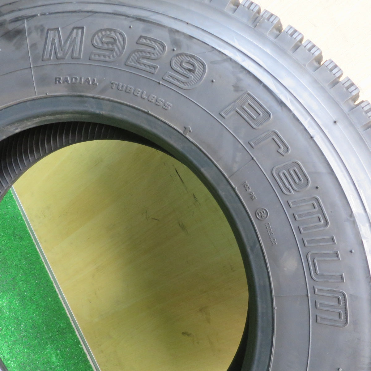 2本価格！22年★トラック タイヤ 225/80R17.5 123/122L スタッドレス トーヨー M929 Premium 17.5インチ★5110902NJスタ