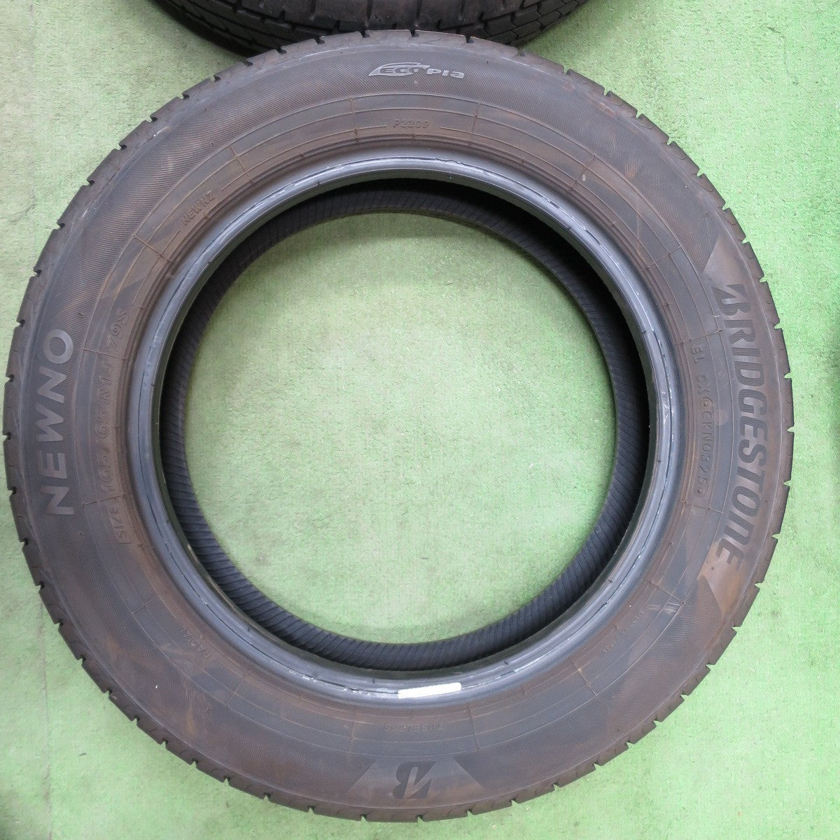 バリ溝！25年！8.5分◎165/65R14 ブリヂストン NEWNO ニューノ 14インチ タイヤ ソリオ ハスラー タンク 等◎6101905NGノタ