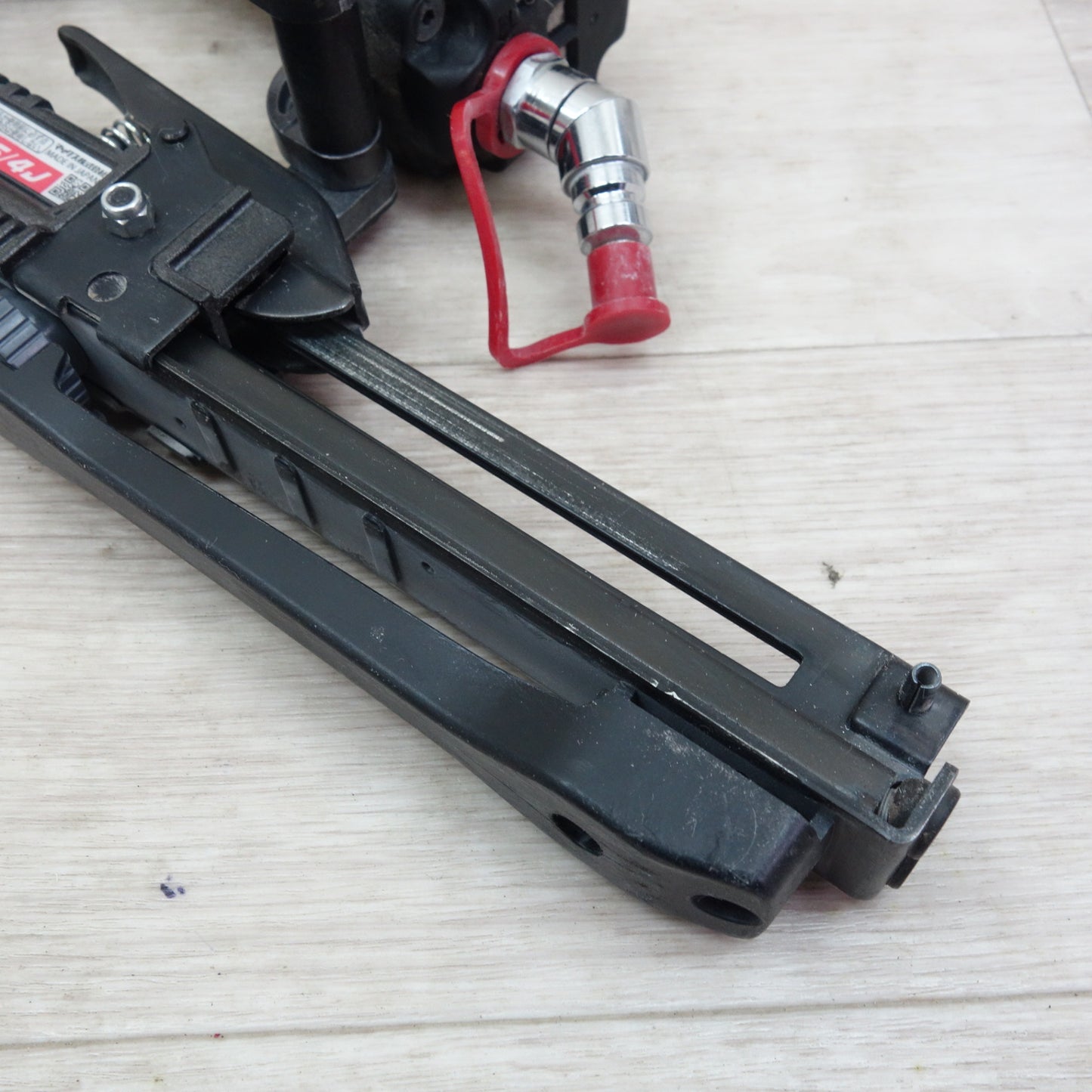 [送料無料] ☆マックス 高圧 13-25mm スーパーネイラ MAX HA-25/4J 釘打機 釘打ち機 ステープル ネイラ エアネイラ エアタッカー☆