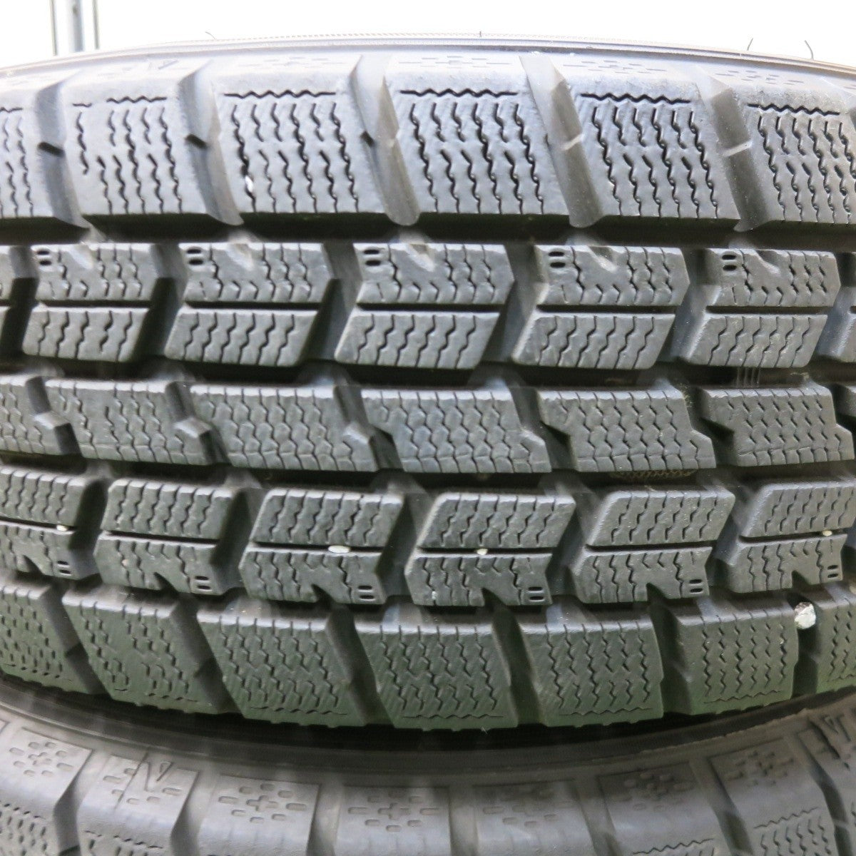 バリ溝！21年！9.5分★スタッドレス 175/65R15 グッドイヤー アイスナビ7 GMach 15インチ PCD100/4H★4121806SYス