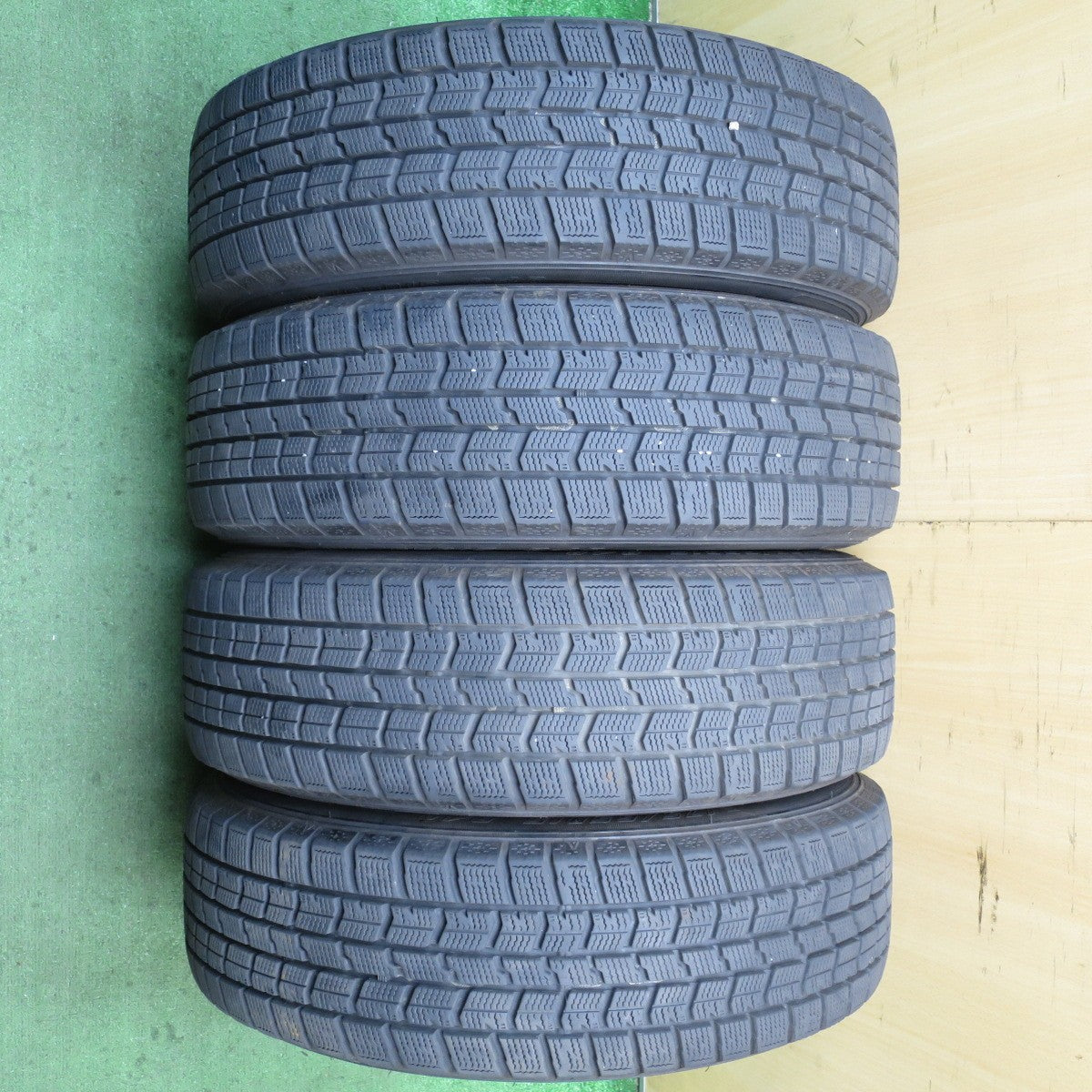 バリ溝！21年！キレイ！9.5分★スタッドレス 175/65R15 グッドイヤー アイスナビ7 ravrion ラブリオン 15インチ PCD100/4H★5081304NJス