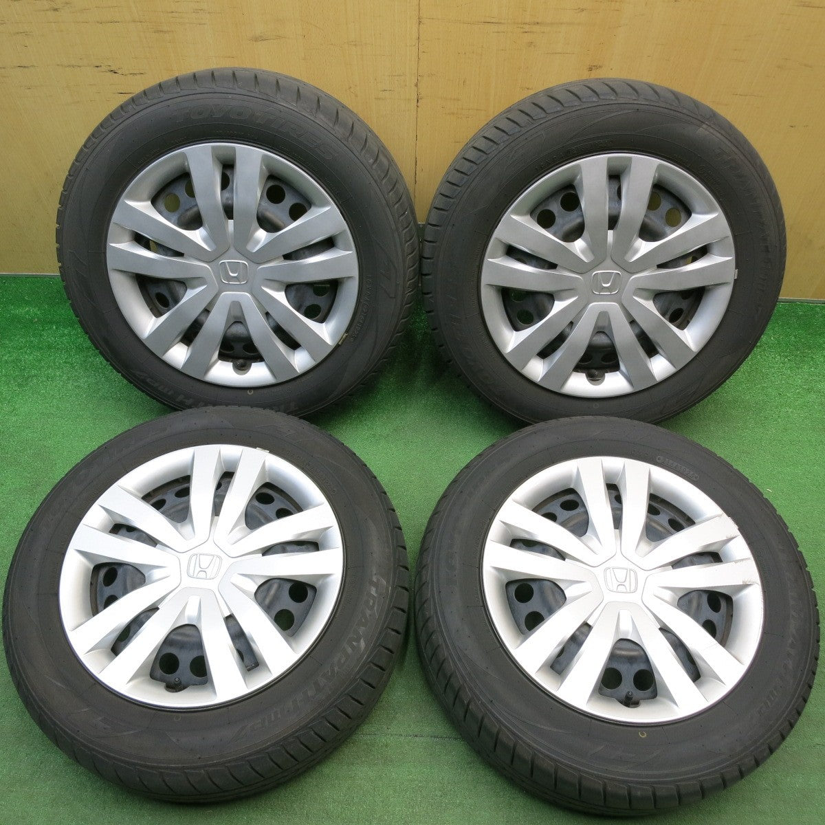 バリ溝！25年！9.5分★ホンダ フィット 純正 スチール 185/60R15 トーヨー トランパス MP7 15インチ PCD100/4H★6032904HAノ
