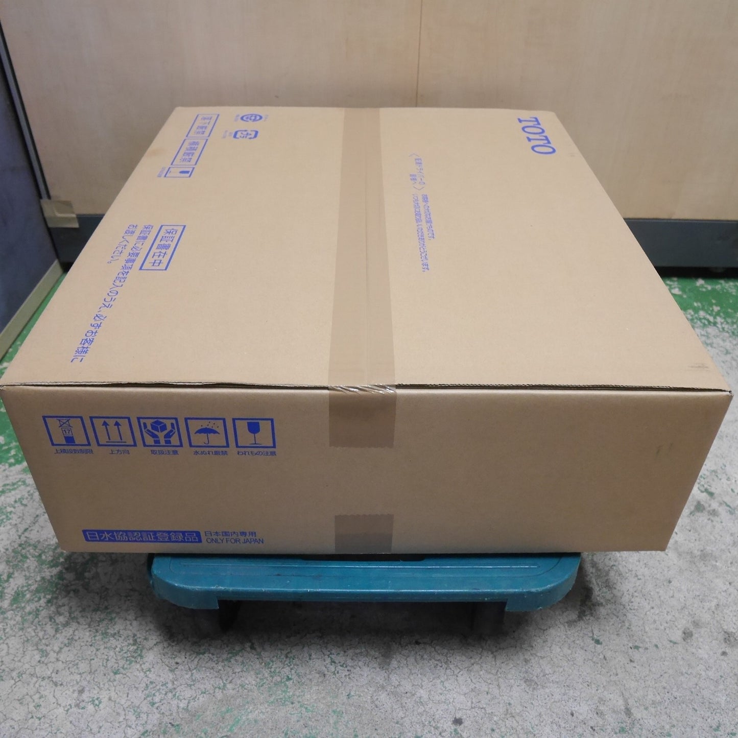 [送料無料] 未使用☆TOTO ウォシュレット SS1 TCF6624 #SC1 シート タイプ 温水 洗浄 便座 アイボリー トートー トイレ☆