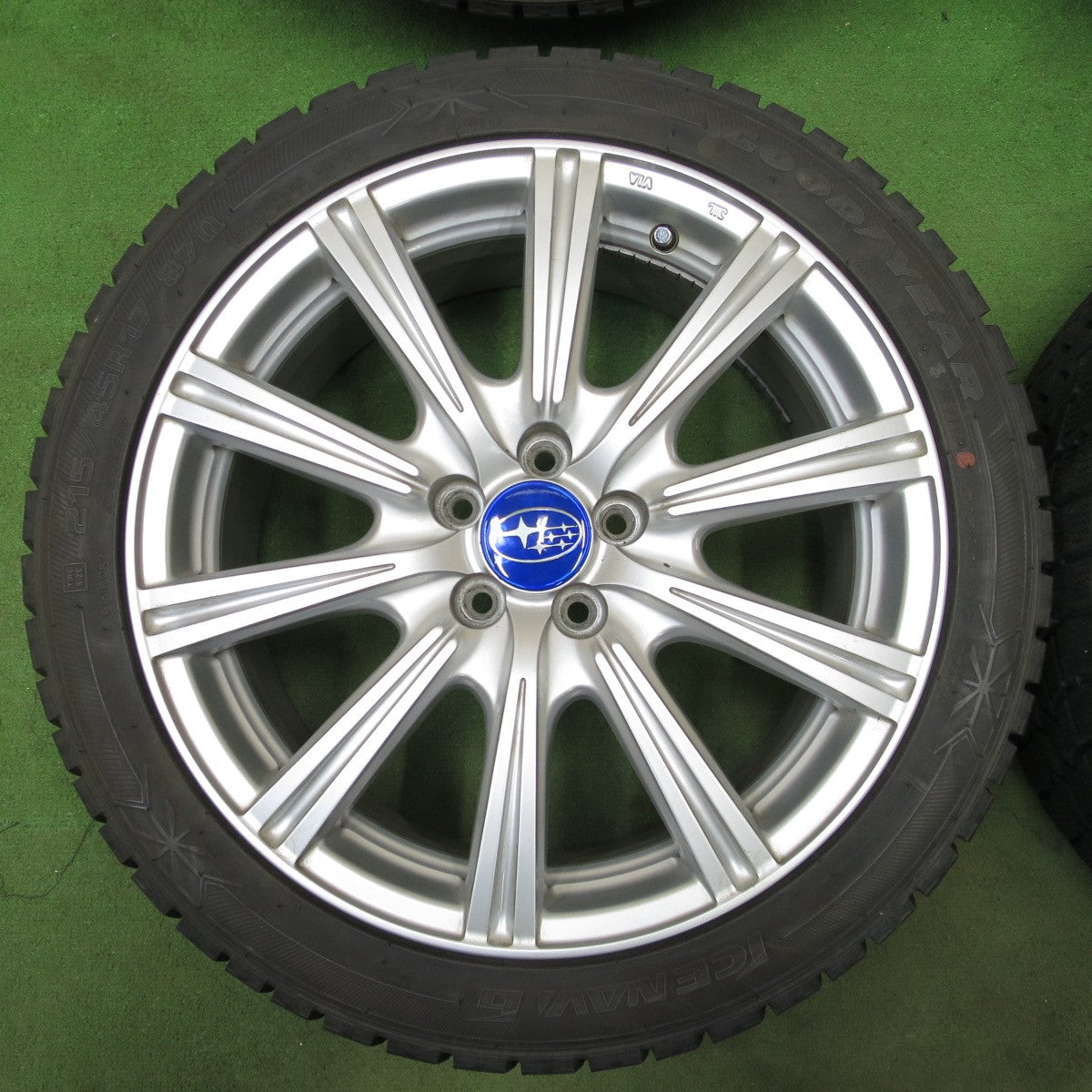 バリ溝！9分★プリウス 等 215/45R17 スタッドレス グッドイヤー アイスナビ6 Joker STIR ジョーカー ステア 17インチ PCD100/5H★6032103ナス