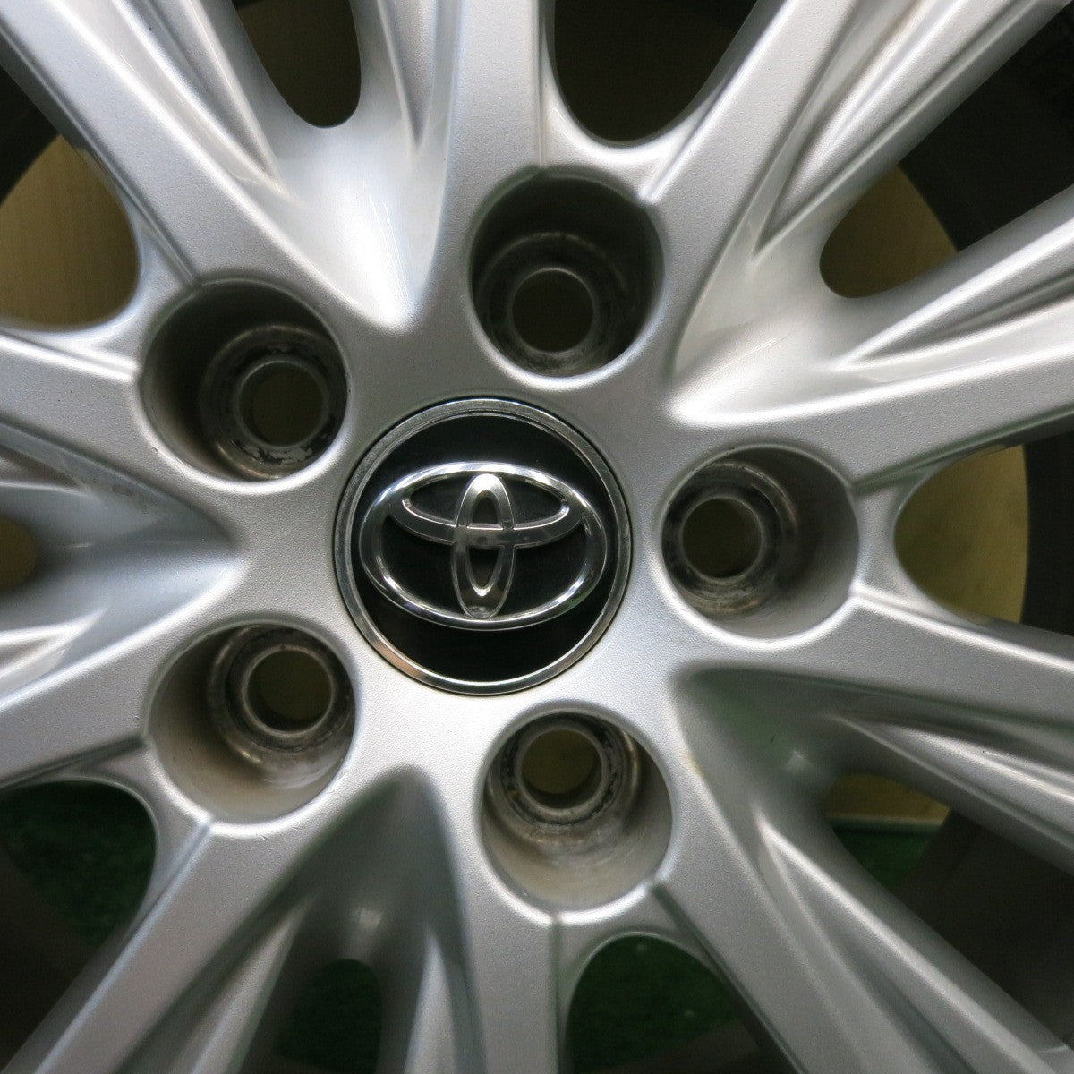 キレイ◎トヨタ 30系 アルファード ヴェルファイア 純正 235/50R18 トーヨー トランパス R30 18インチ PCD114.3/5H◎6091307HAノ