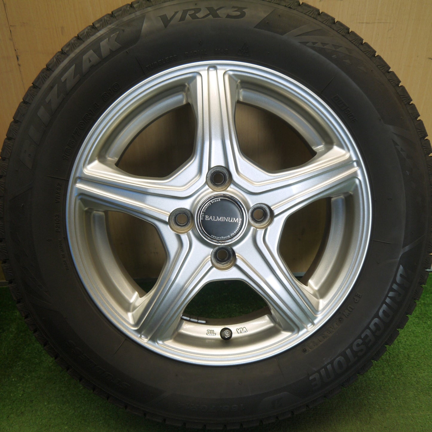 キレイ★スタッドレス 165/70R14 ブリヂストン ブリザック VRX3 BALMINUM VR5 バルミナ 14インチ PCD100/4H★6052008Hス