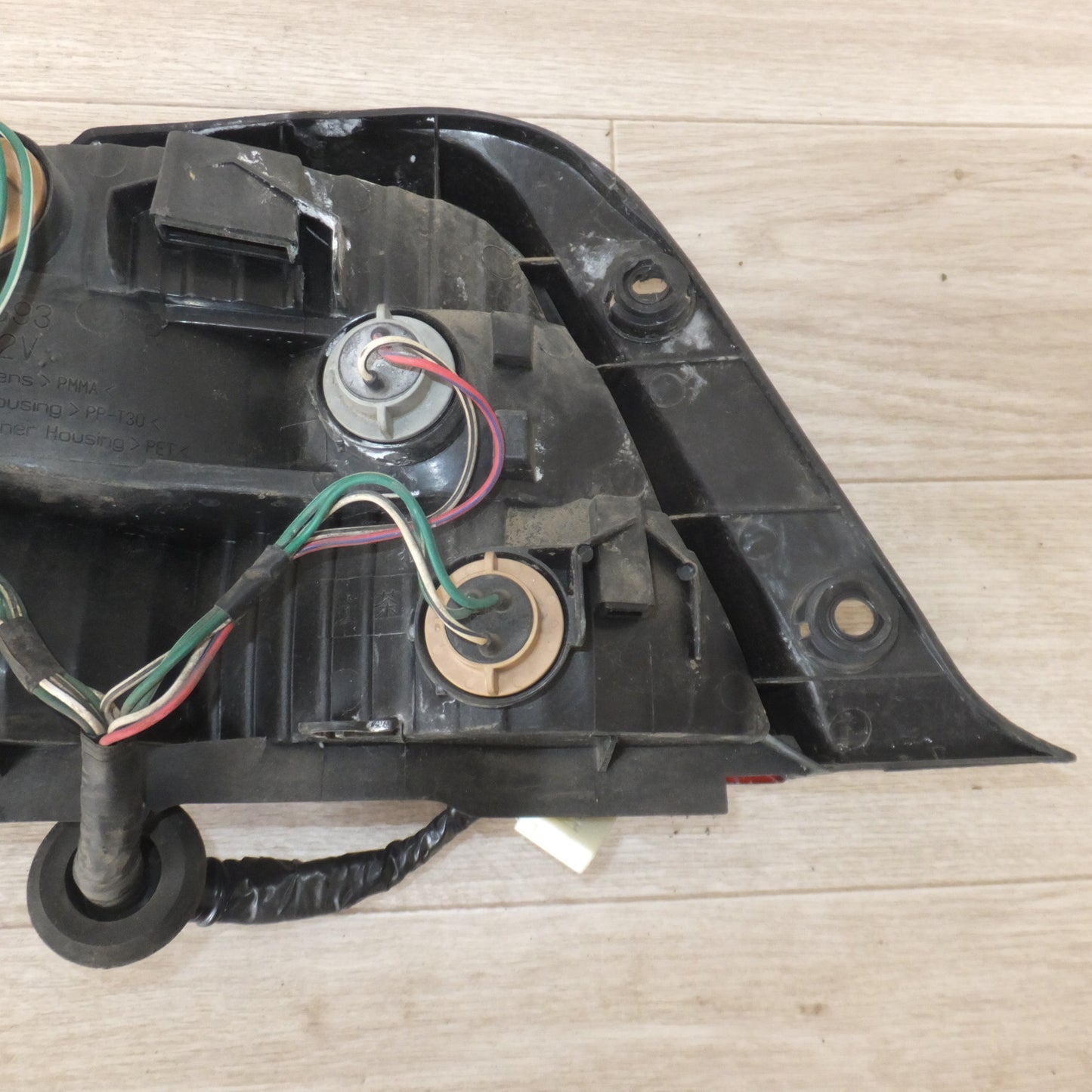 [送料無料] ★トヨタ TOYOTA 純正 チェイサー JZX100 テールライト ICHIKOH 22-68 右(9)★