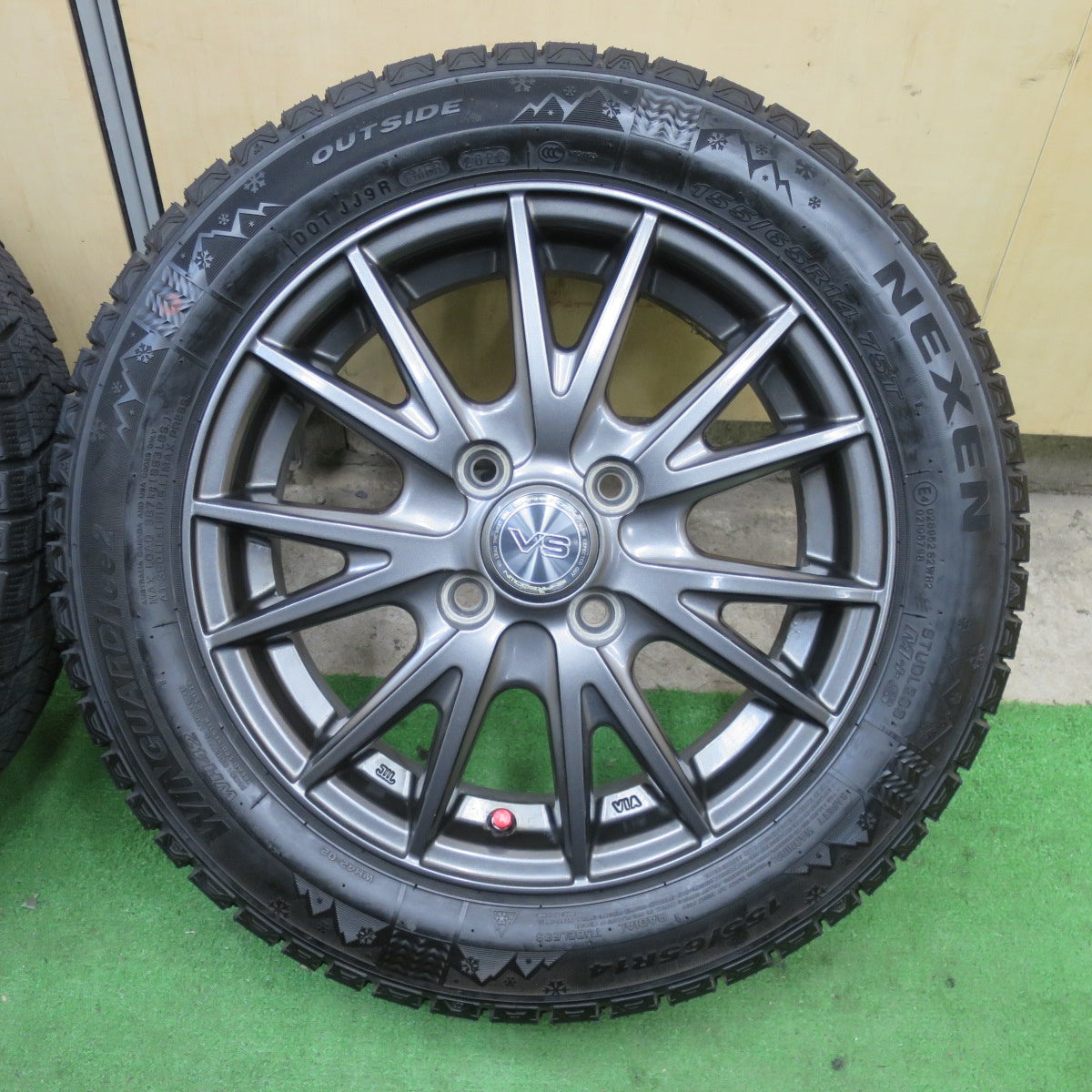 キレイ！22年★スタッドレス 155/65R14 ネクセン ウィンガード ice2 WH42 SHAKEDOWN VS シェイクダウン 14インチ PCD100/4H★5112203TTス