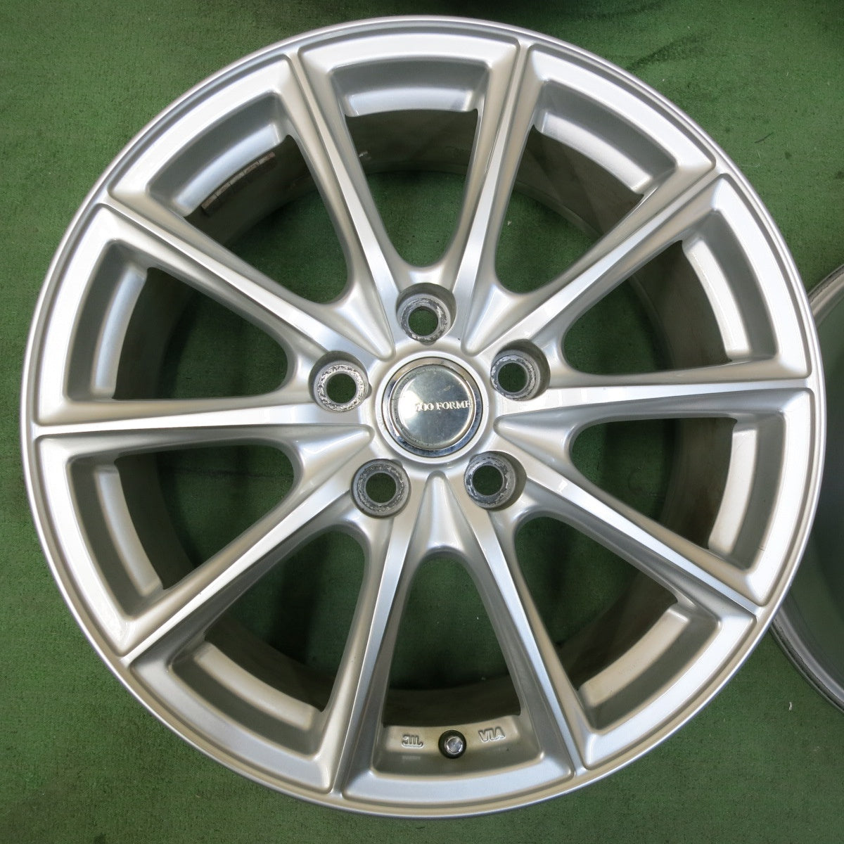 [送料無料] キレイ★ECO FORME エコフォルム 17インチ ホイール 17×7J PCD114.3/5H★5021009SYホ