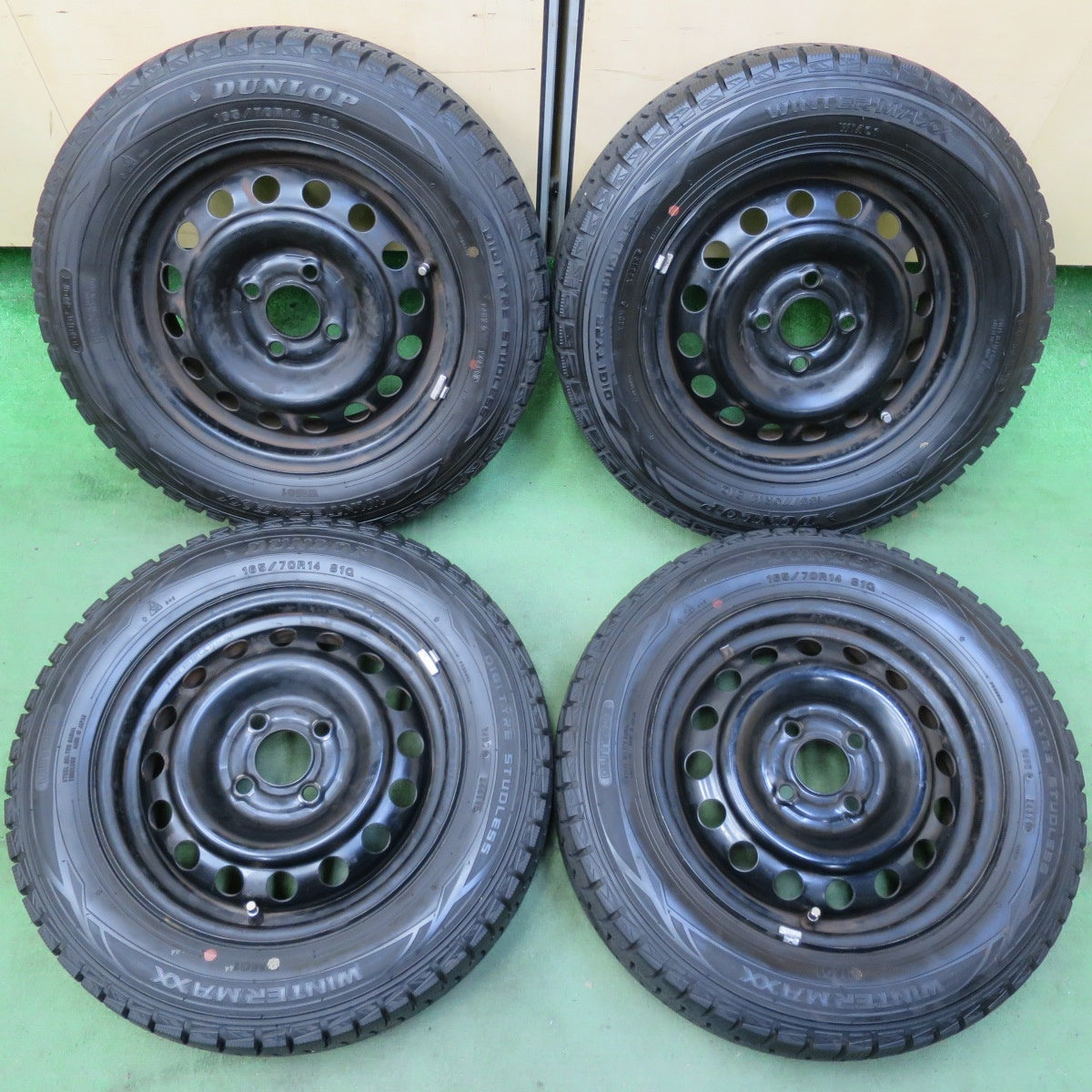 バリ溝！ほぼ10分★日産 K12 マーチ 純正 スチール 165/70R14 スタッドレス ダンロップ ウインターマックス WM01 14インチ PCD100/4H★5093006イス