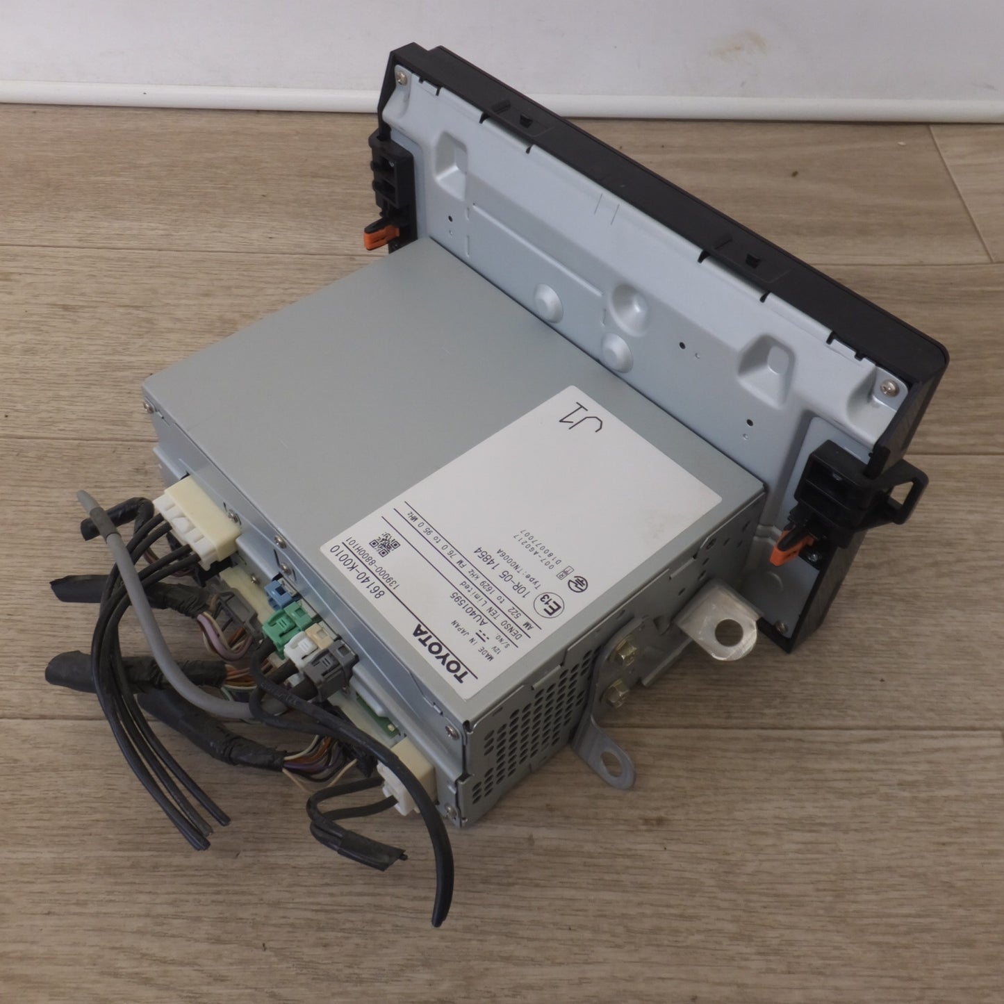 [送料無料] ★デンソーテン製 トヨタ 純正 ディスプレイオーディオ 86140-K0010　トヨタ ヤリス MXPA10[14]★
